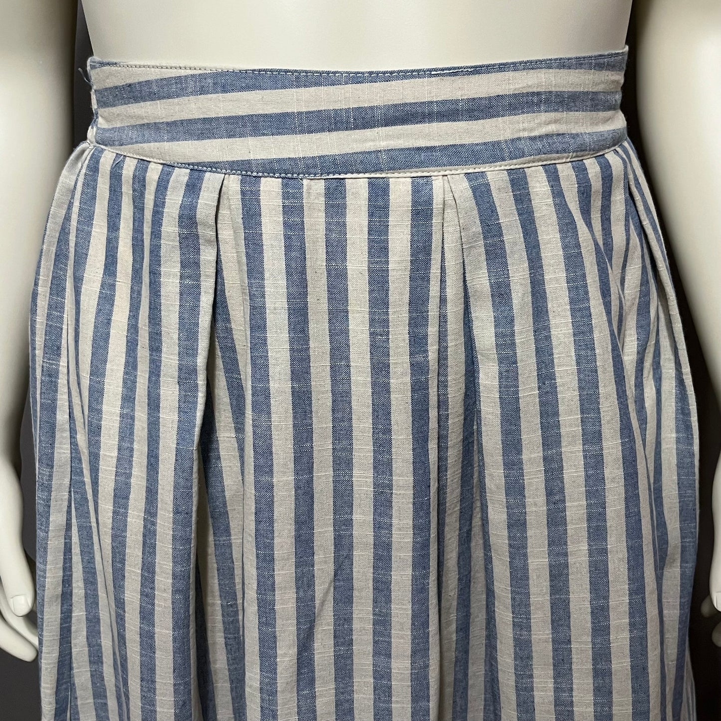 Maxi Studio Blue Striped Hi-Low Skirt Sz-XL