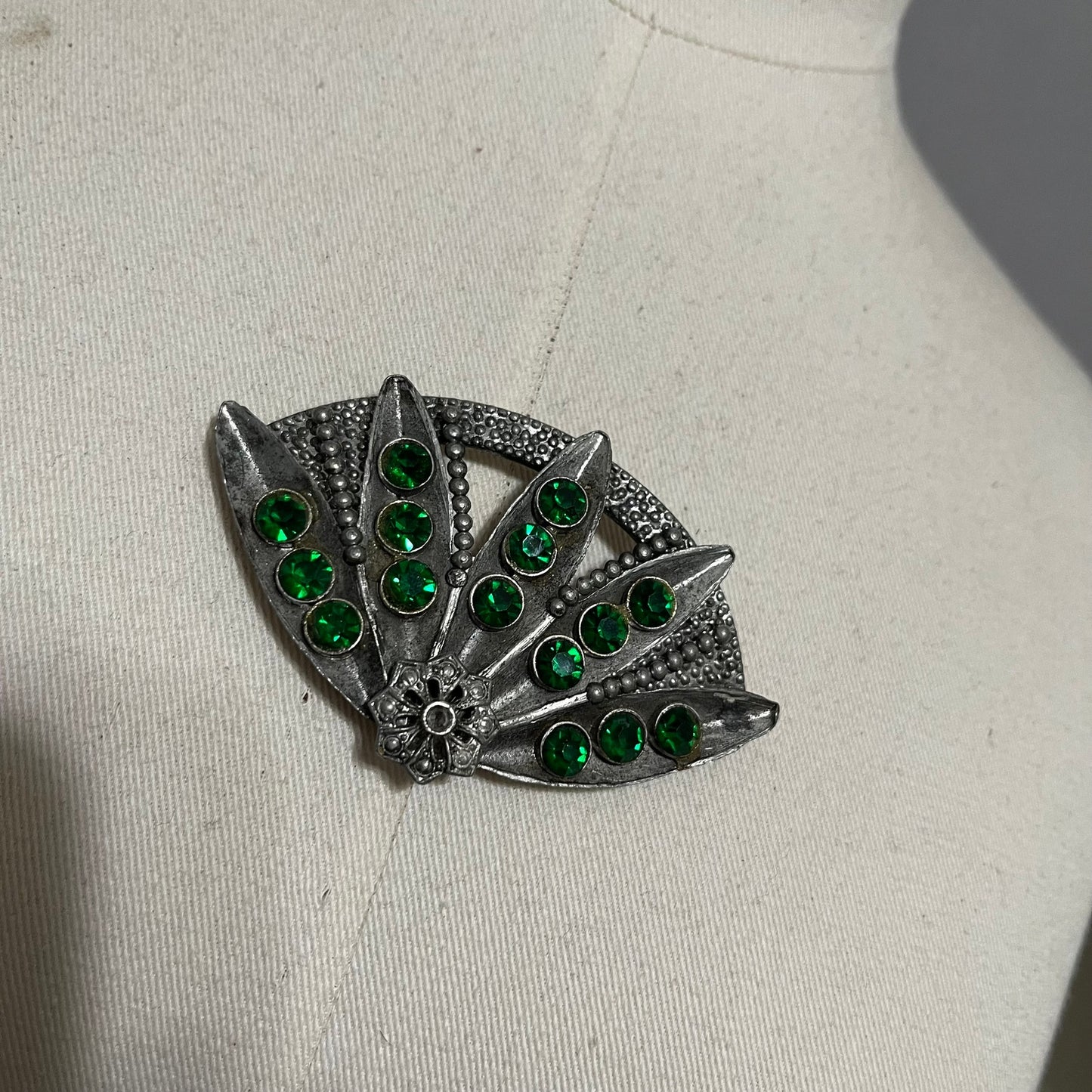 Vintage Silver Toned Green Emerald Fan Brooch