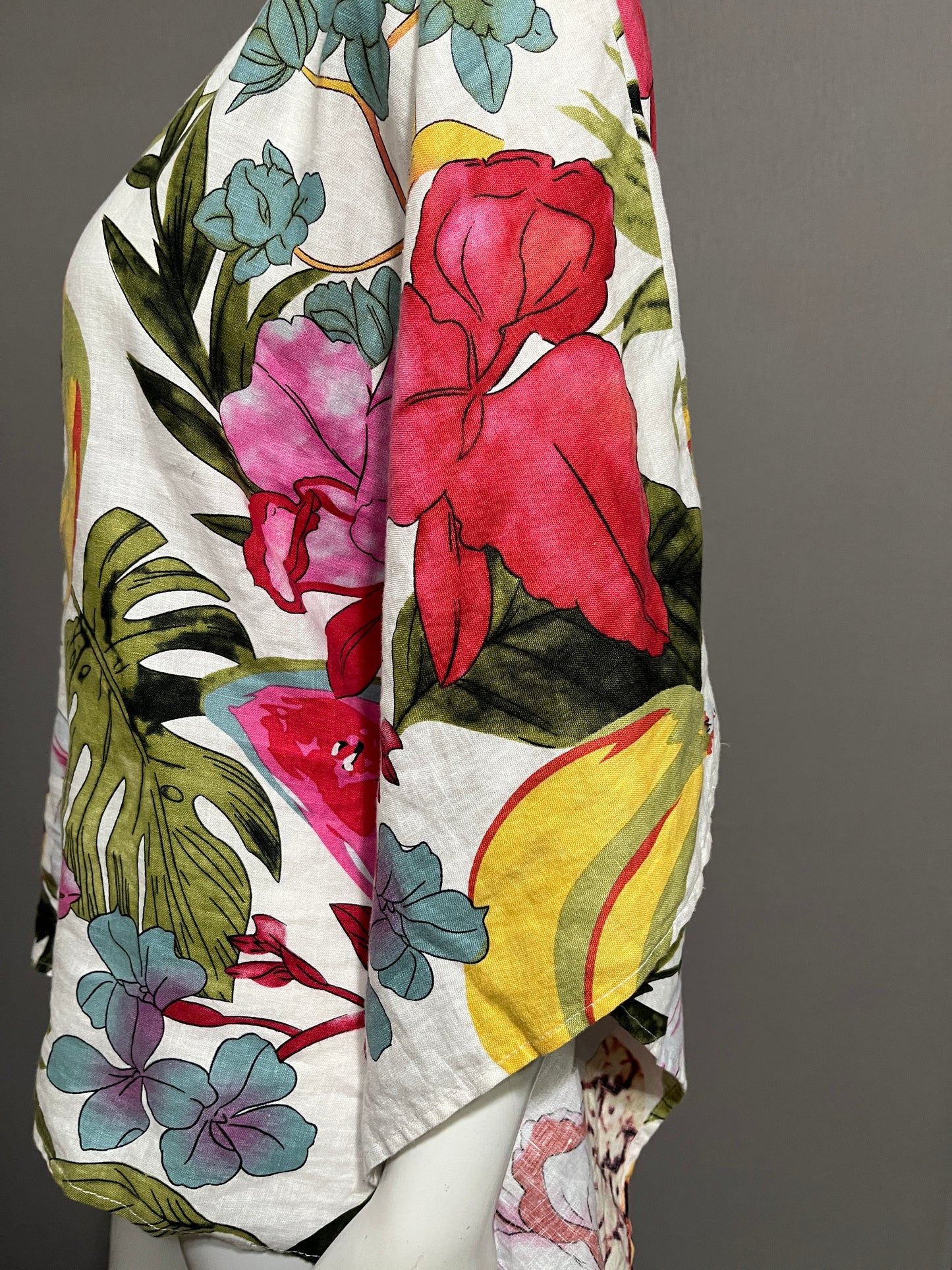 Peck & Peck Linen Fruit Poncho Sz-Small