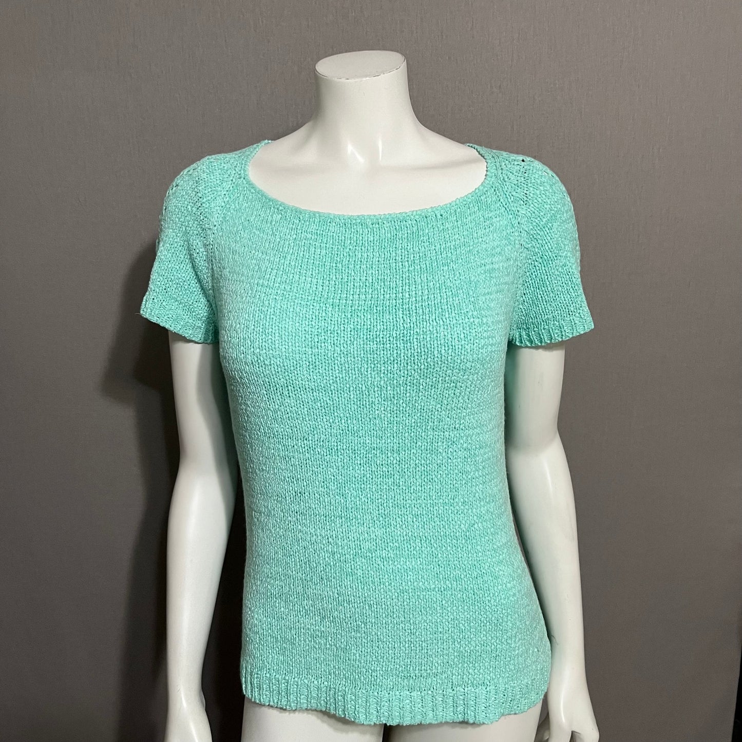 Coldwater Creek Mint Green Lightweight Short Sleeve Sweater Sz-Small