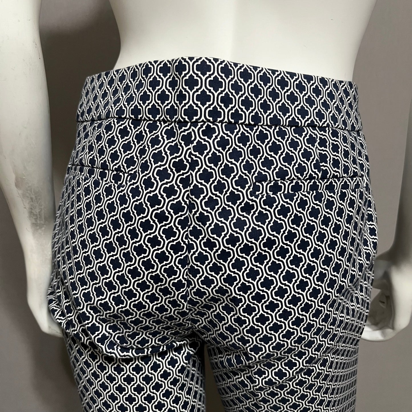 Dalia Navy Moroccan Pint Cotton Capri Pant Sz-6