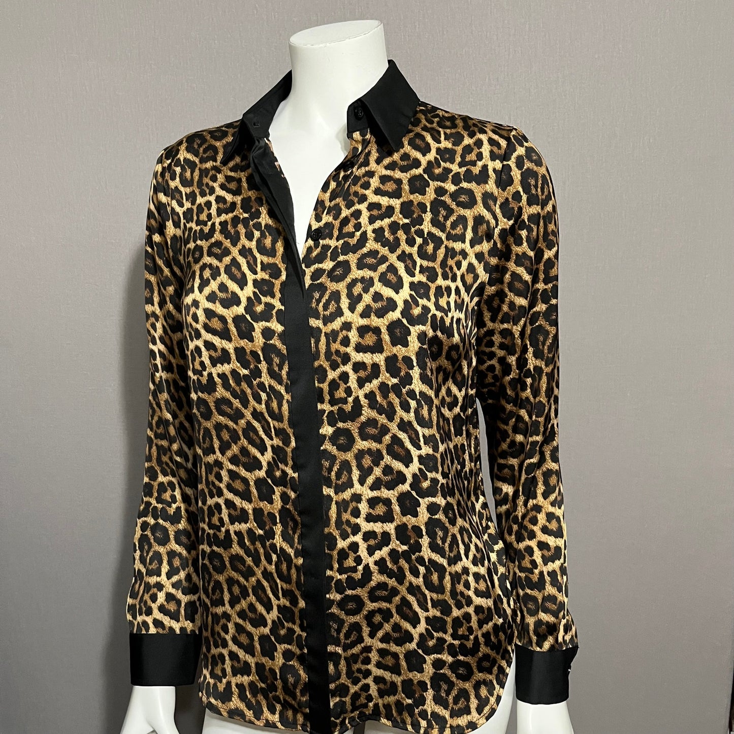 Michael Kors Cheetah Print Satin Blouse Sz- Medium Petite