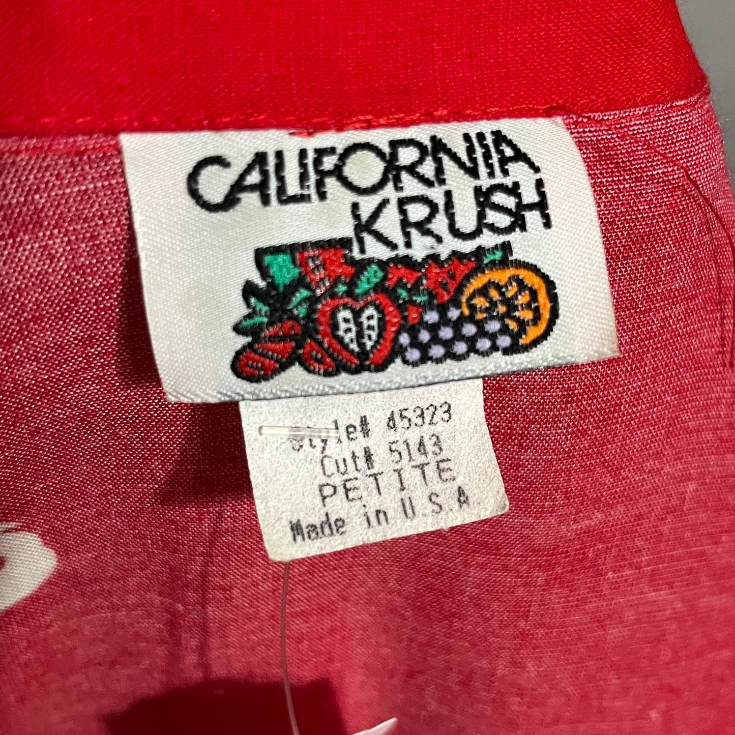 California Krush Cherry Red 100% Rayon Shirt Size Medium