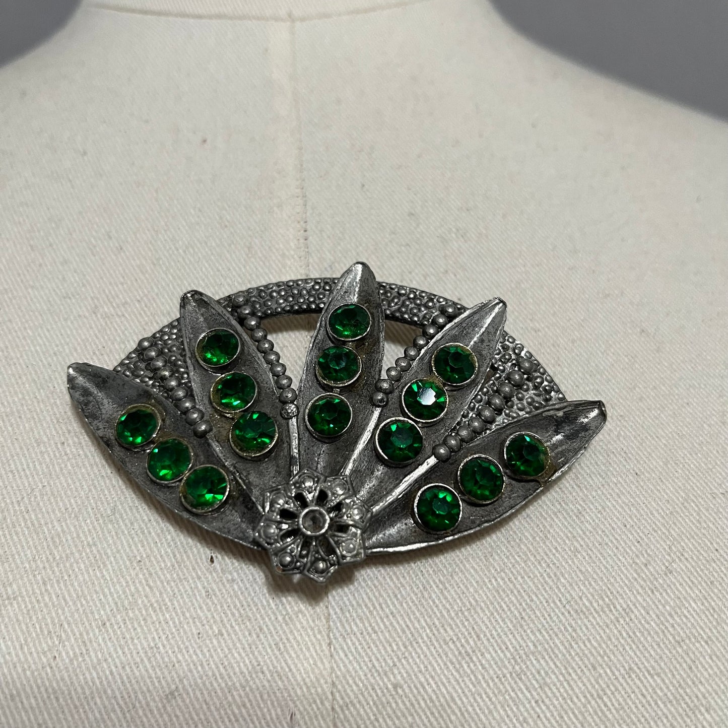 Vintage Silver Toned Green Emerald Fan Brooch