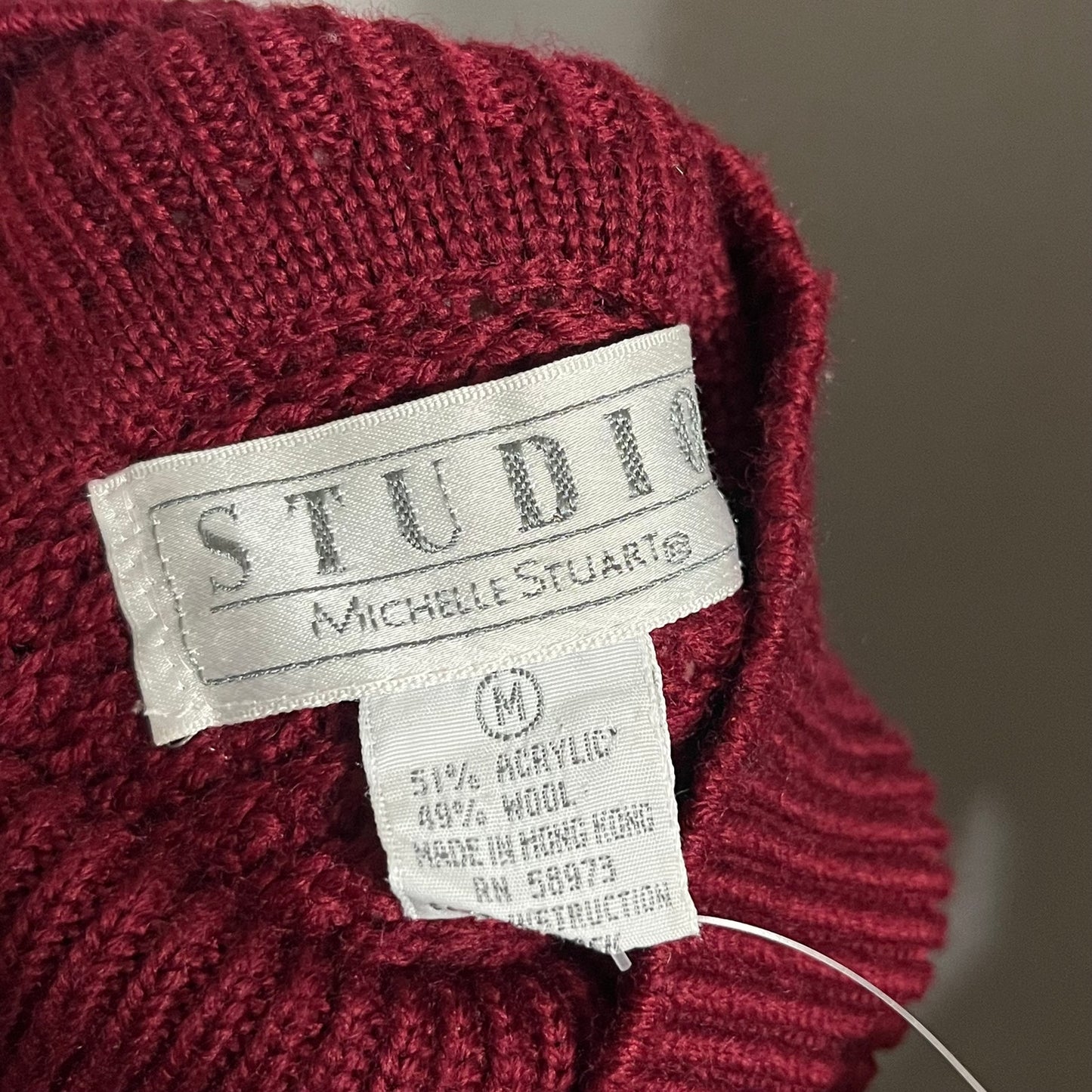 Studio Burgundy Chunky Cable Knit Turtleneck Sweater Sz-Medium
