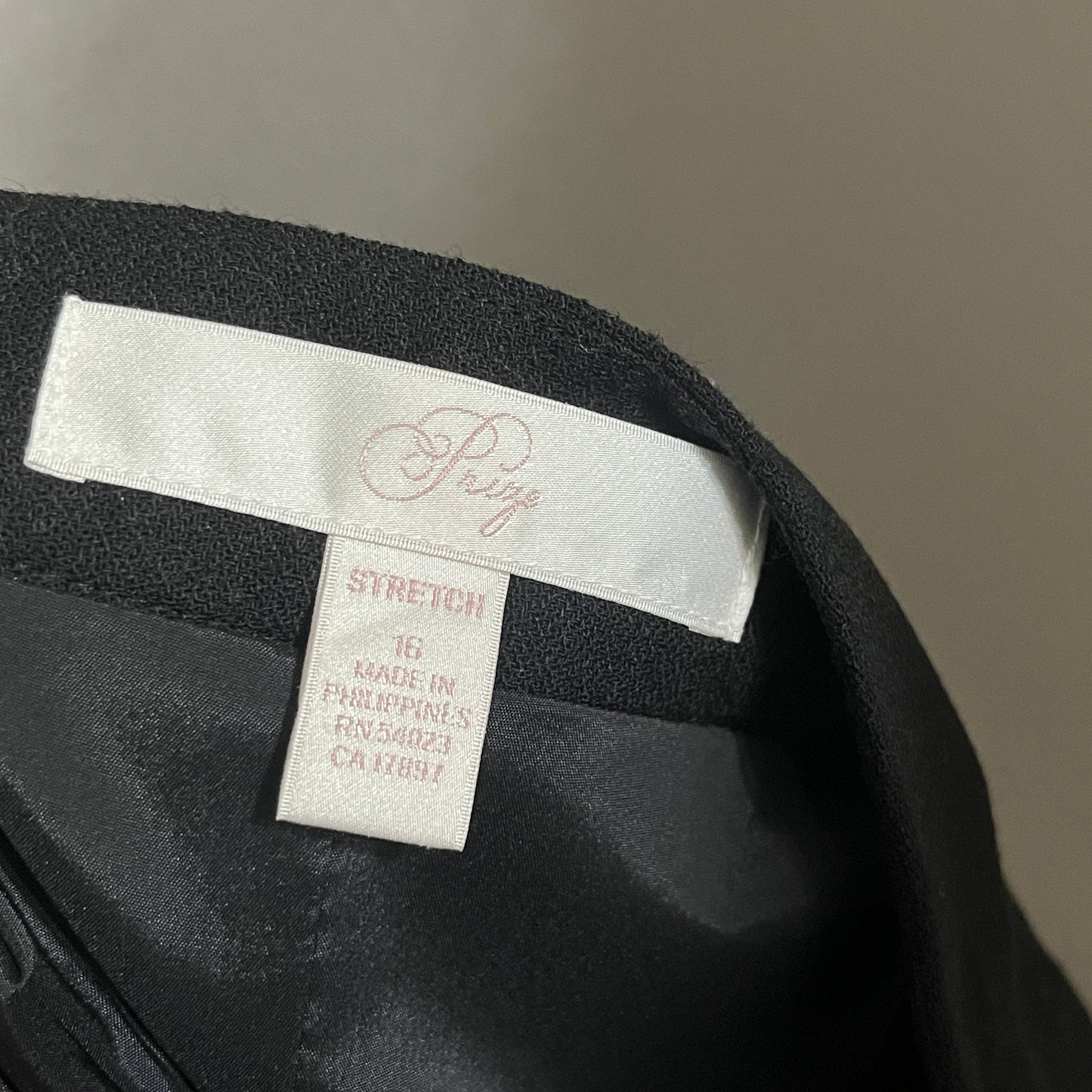 Prize Black Wool Career Fit n Flare Skirt Sz-16