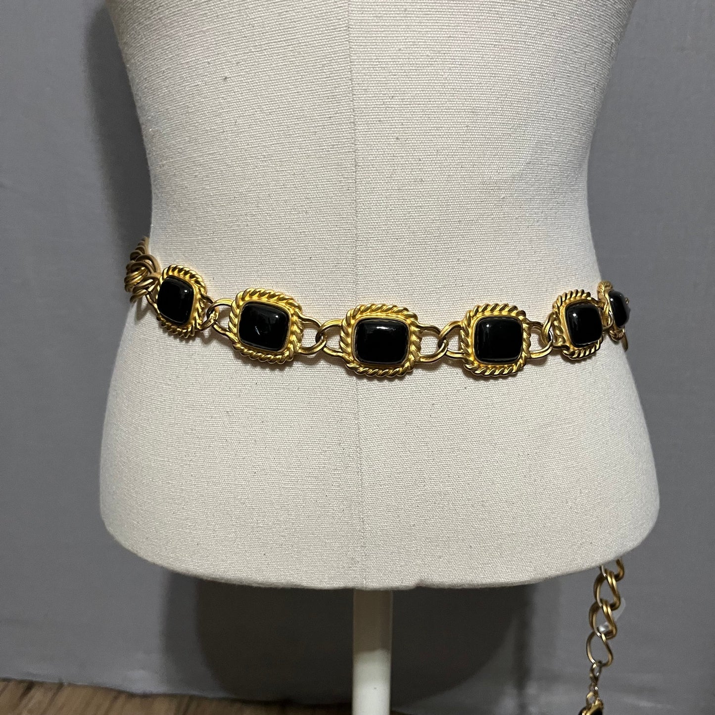 Vintage Gold & Black Chain Link Belt Sz-Large