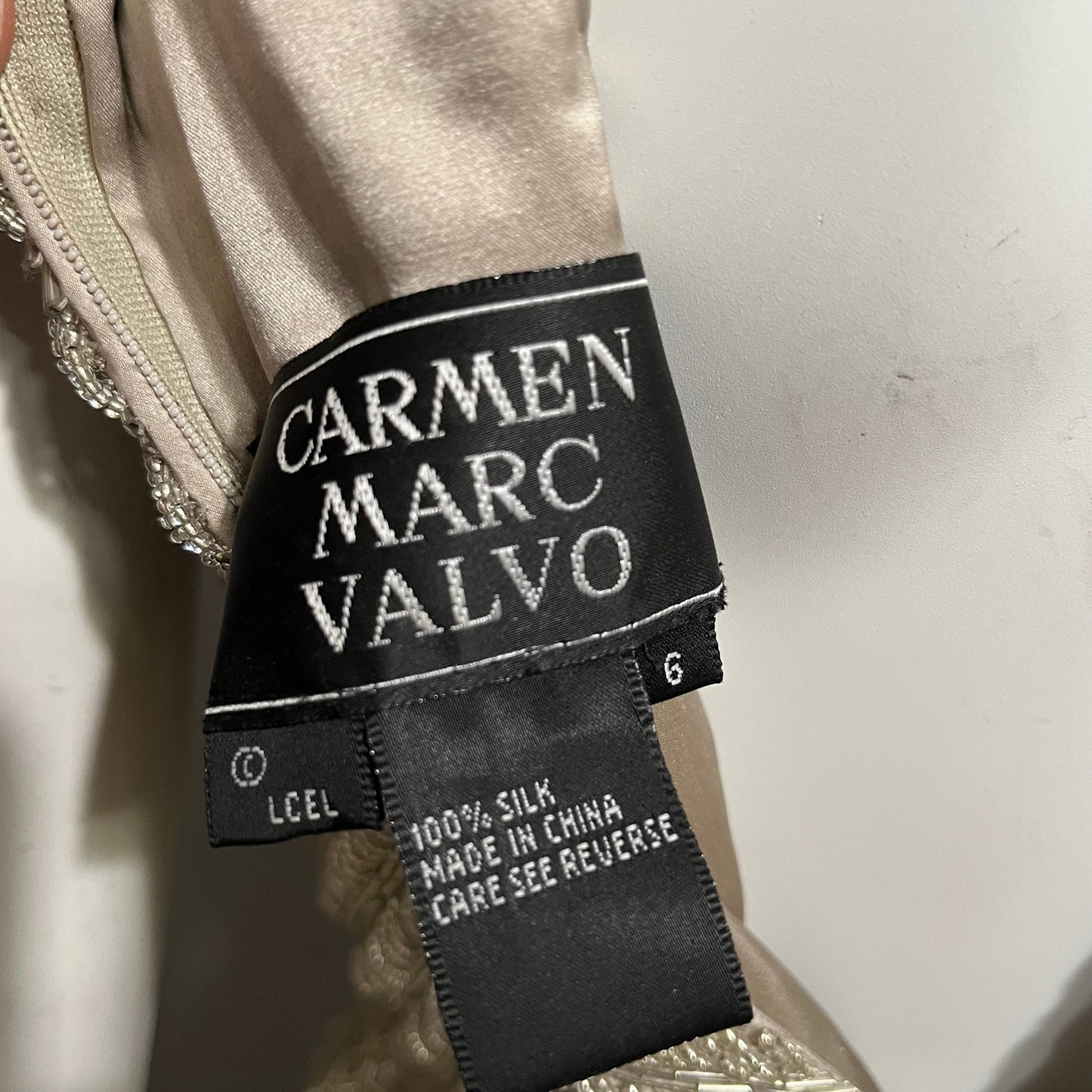 Carmen Marc Valvo Gold 100% Silk Beaded Halter Cocktail Top Sz-6