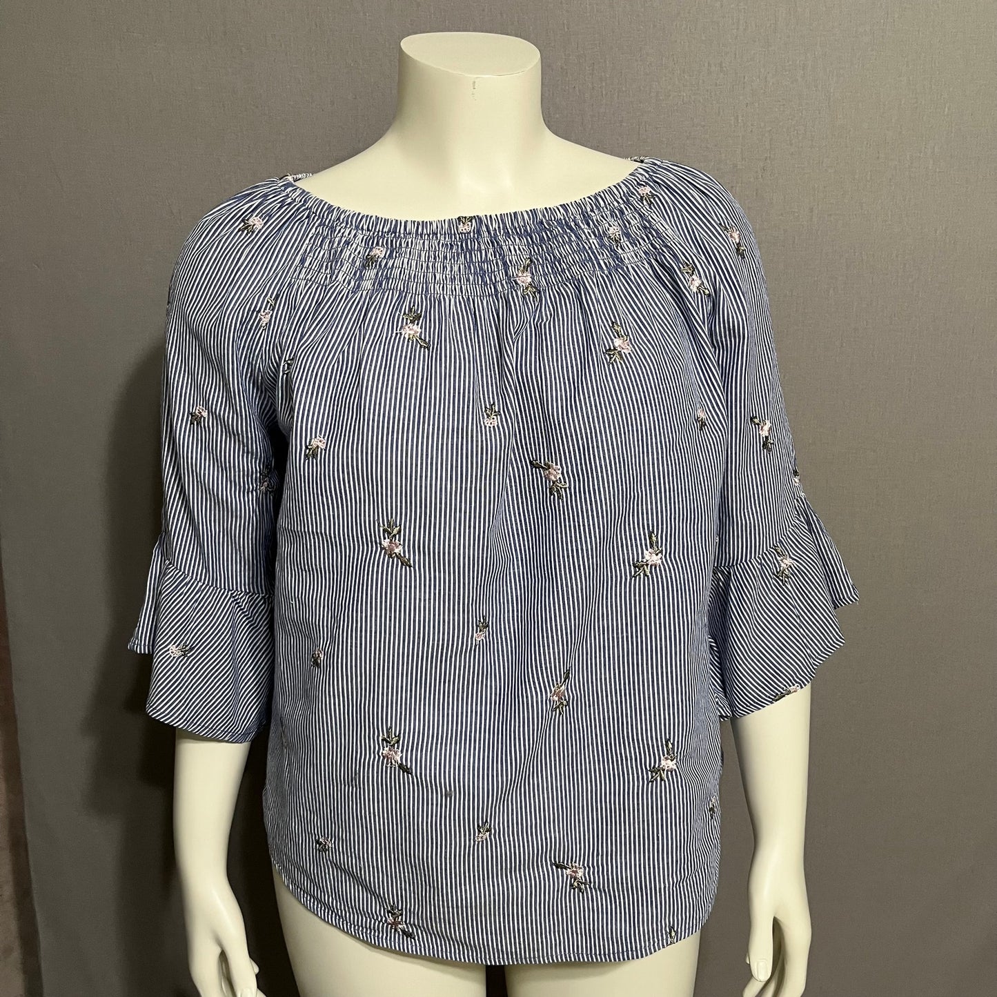 Westport 100% Cotton Blue Embroidered Floral Stripe Boatneck Shirt Sz-Large