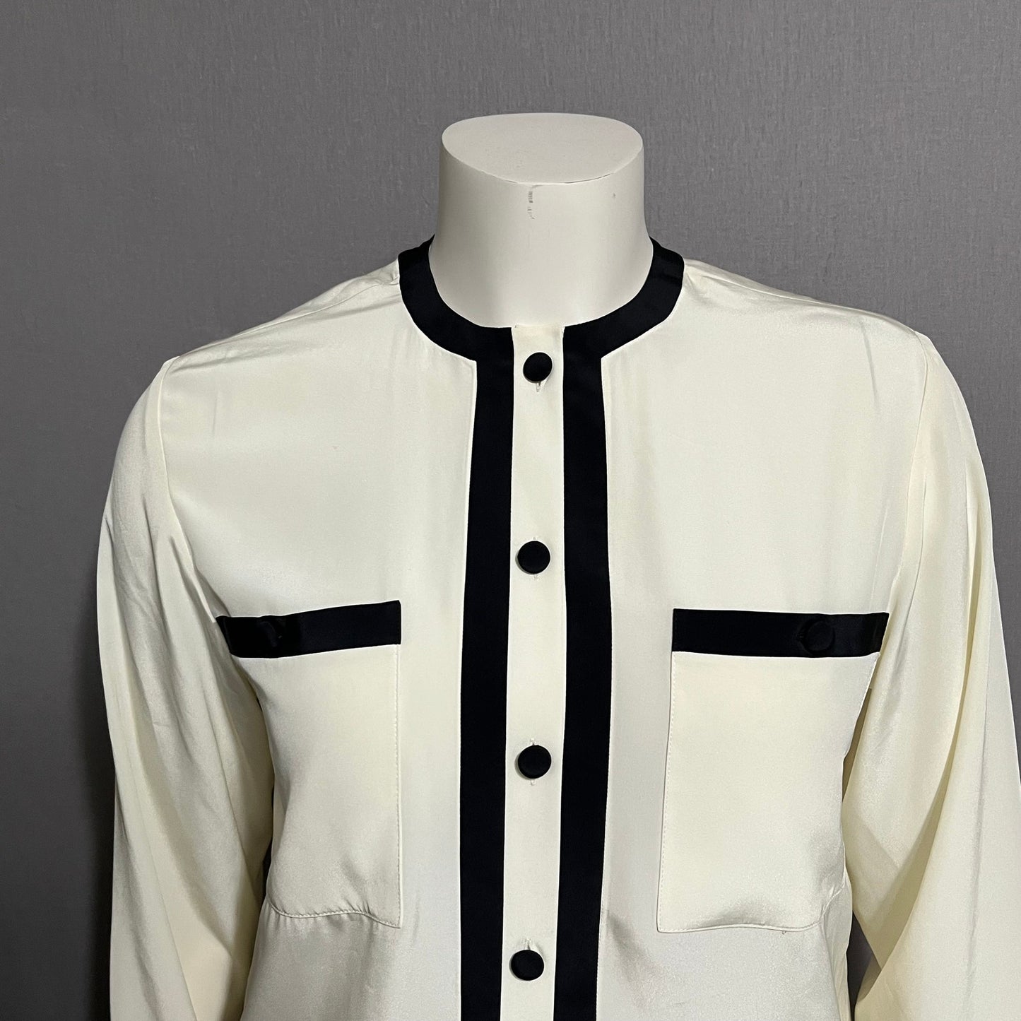 Vintage Evan Picone Cream With Black Trim Career Secretary Women’s Blouse Sz-10