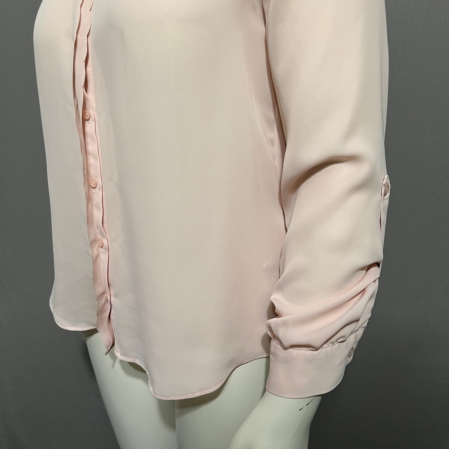 Elle Blush Pink Scalloped Button Front Career Long Sleeve Blouse Sz-Medium