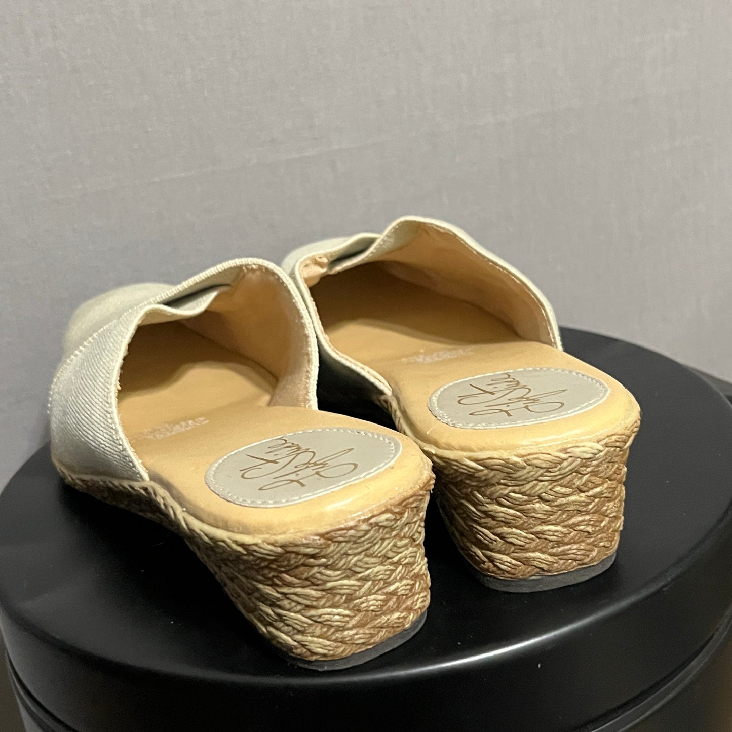 Life Stride Cream Slip-On Mules