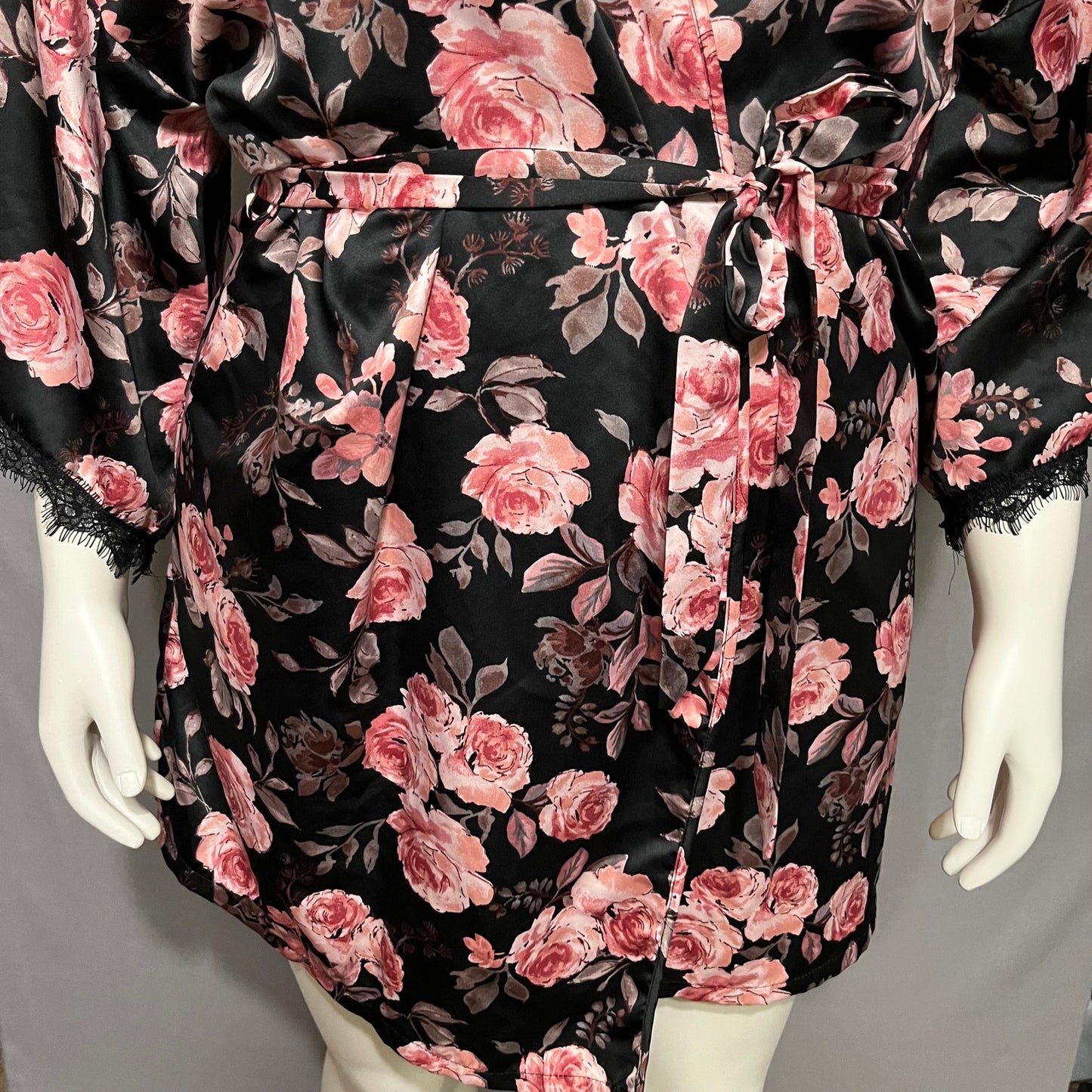 Secret Treasure Black Floral With Lace Robe Sz-XL/1X