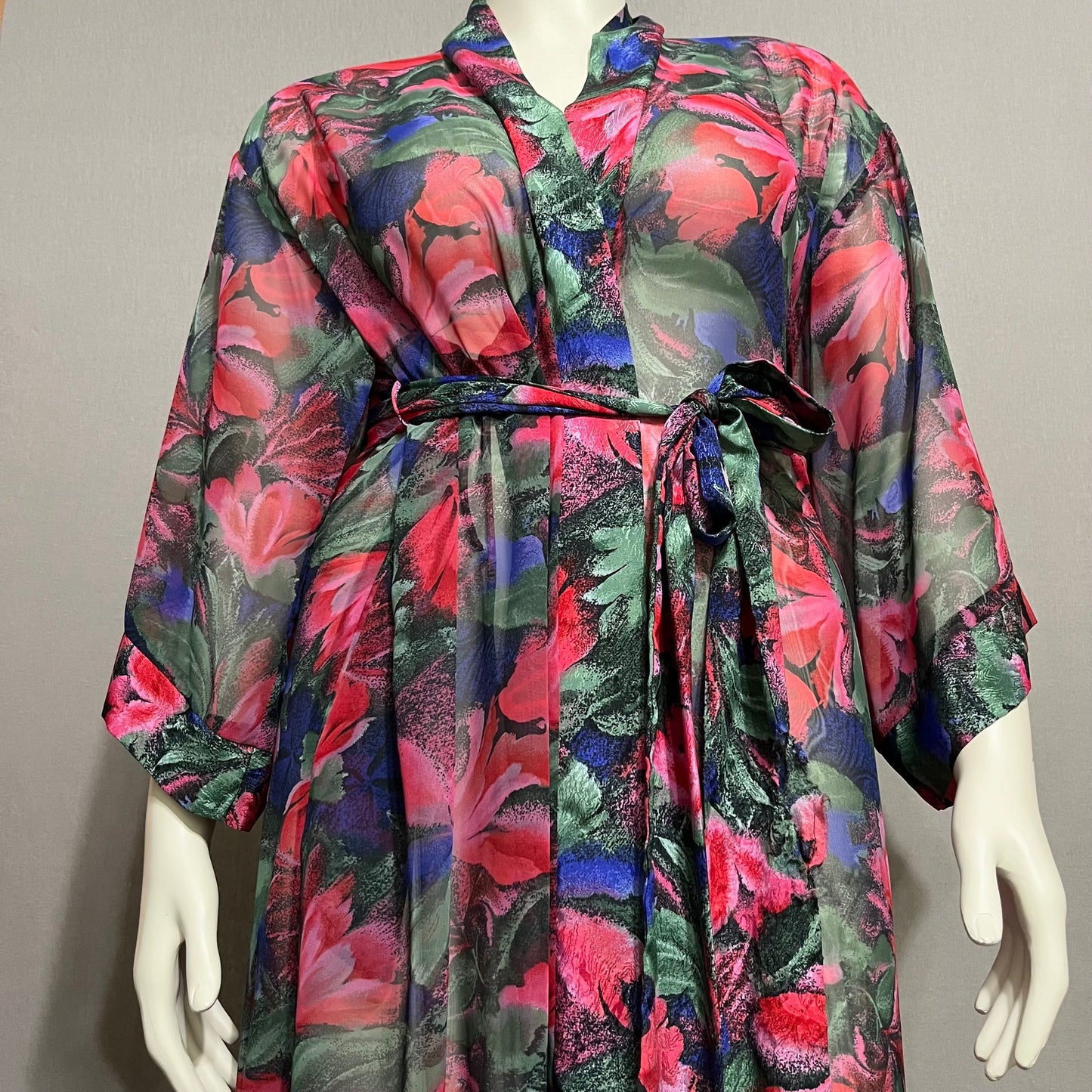 Vintage Georgette Trabolsi Floral Pink Purple Sheer Robe Sz-Small/Medium