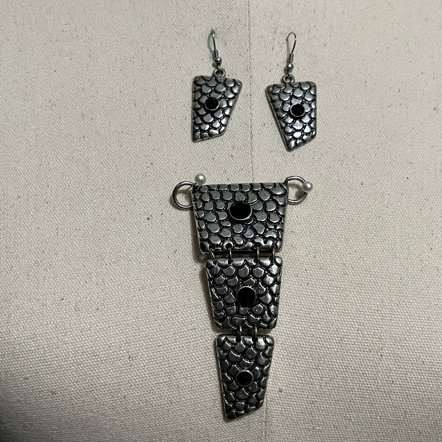 Silver Earrings & Pendant Textured Jewelry Set