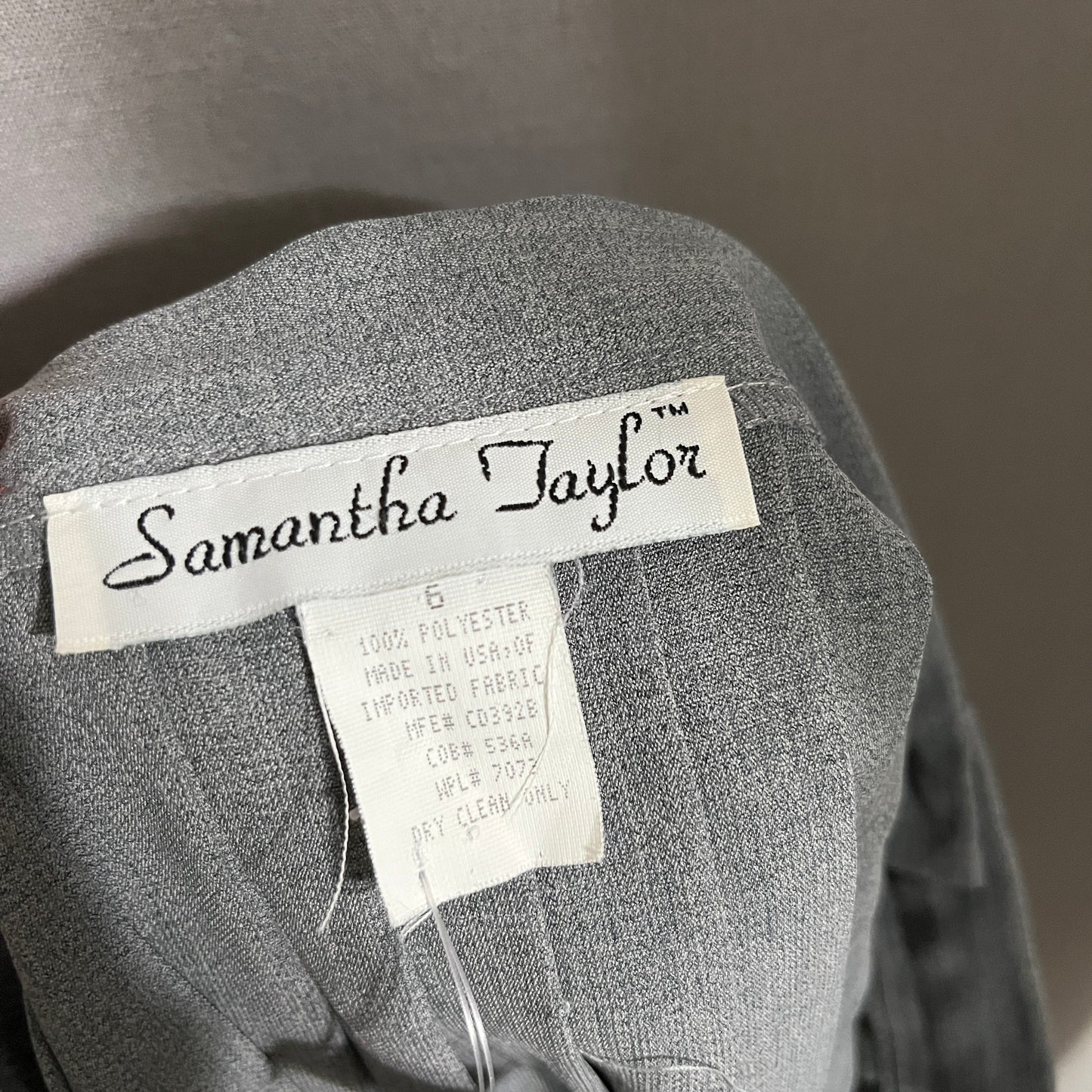 Samantha Taylor Gray A-Line Pleated Skirt Sz-6
