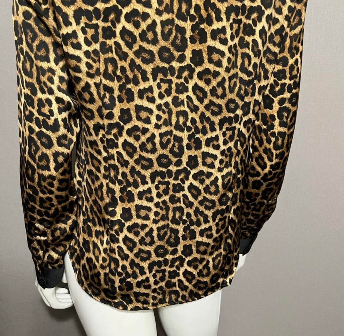 Michael Kors Cheetah Print Satin Blouse Sz- Medium Petite