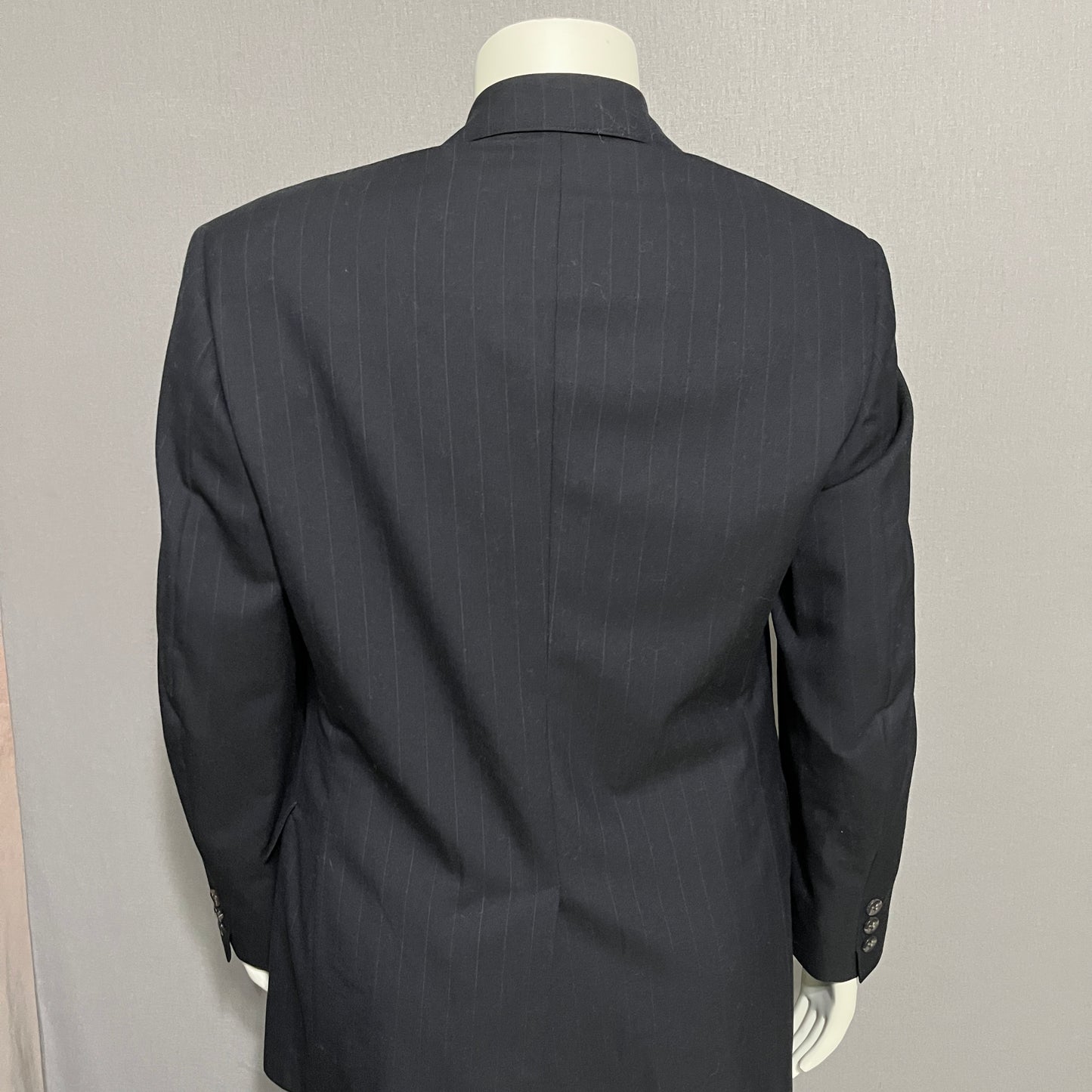 Brooks Brothers 2 Pc Pinstripe Men’s Unisex Pants Suit Sz-Medium/Large
