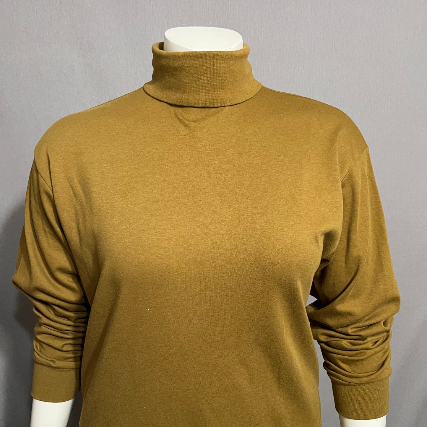 GAP Golden Brown Cotton Turtleneck Sz-Medium