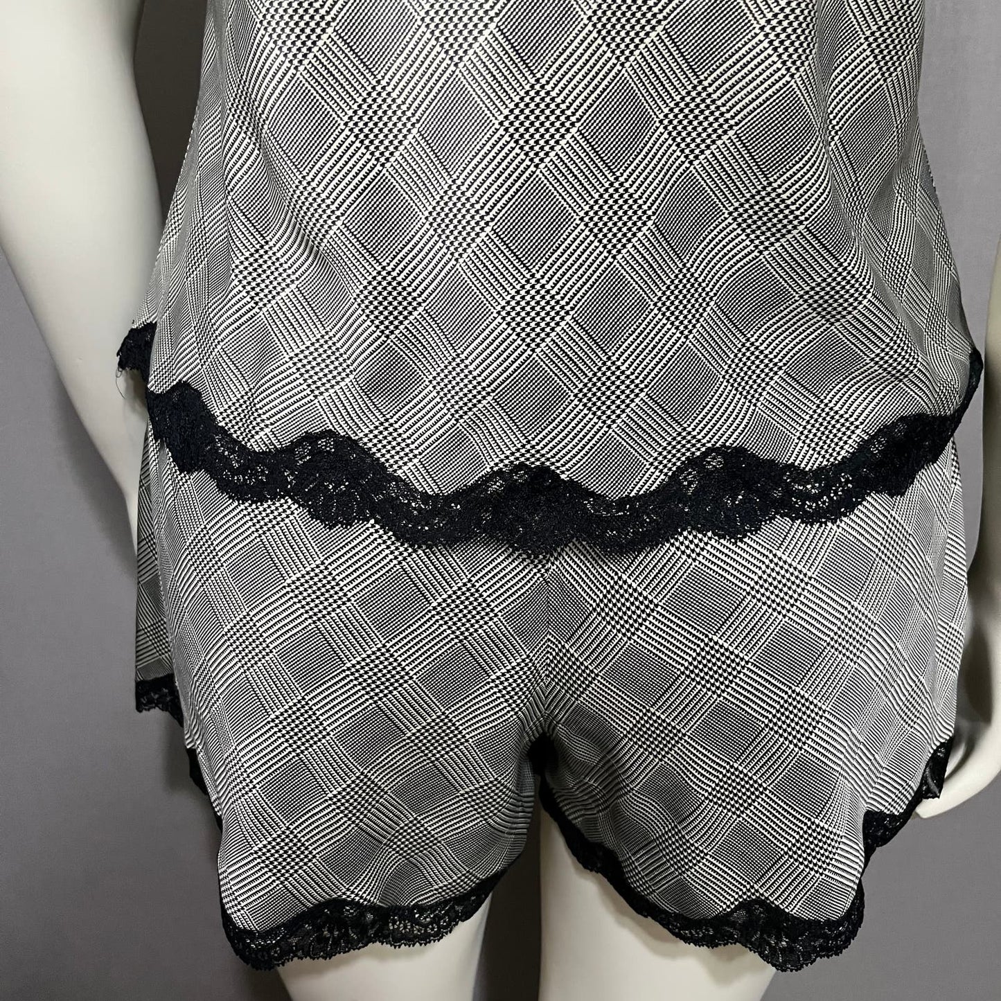 Lauren Ralph Lauren Houndstooth Lace Satin 2 Pc Short Pajama Set Sz-Large