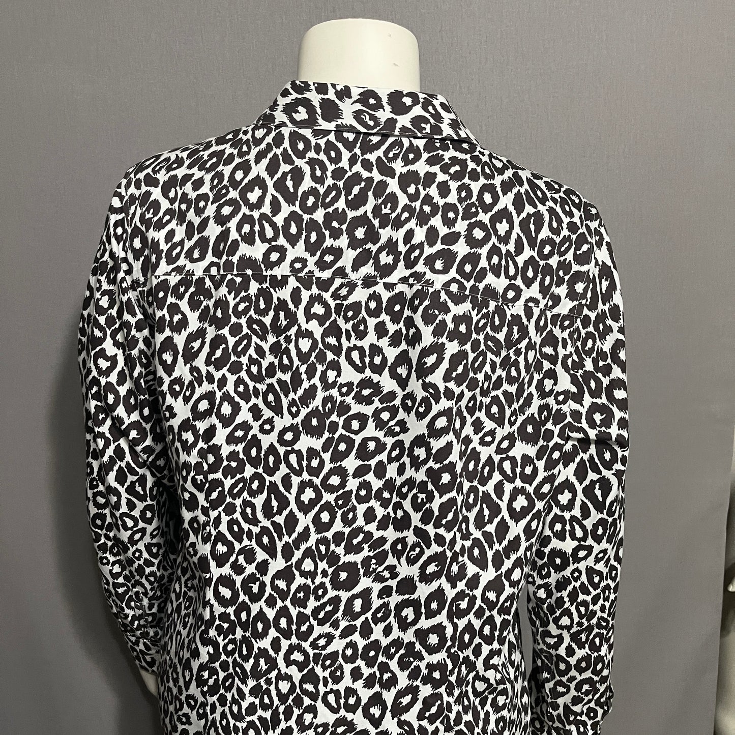 Chico's Monochrome Animal Print Top Sz-XL