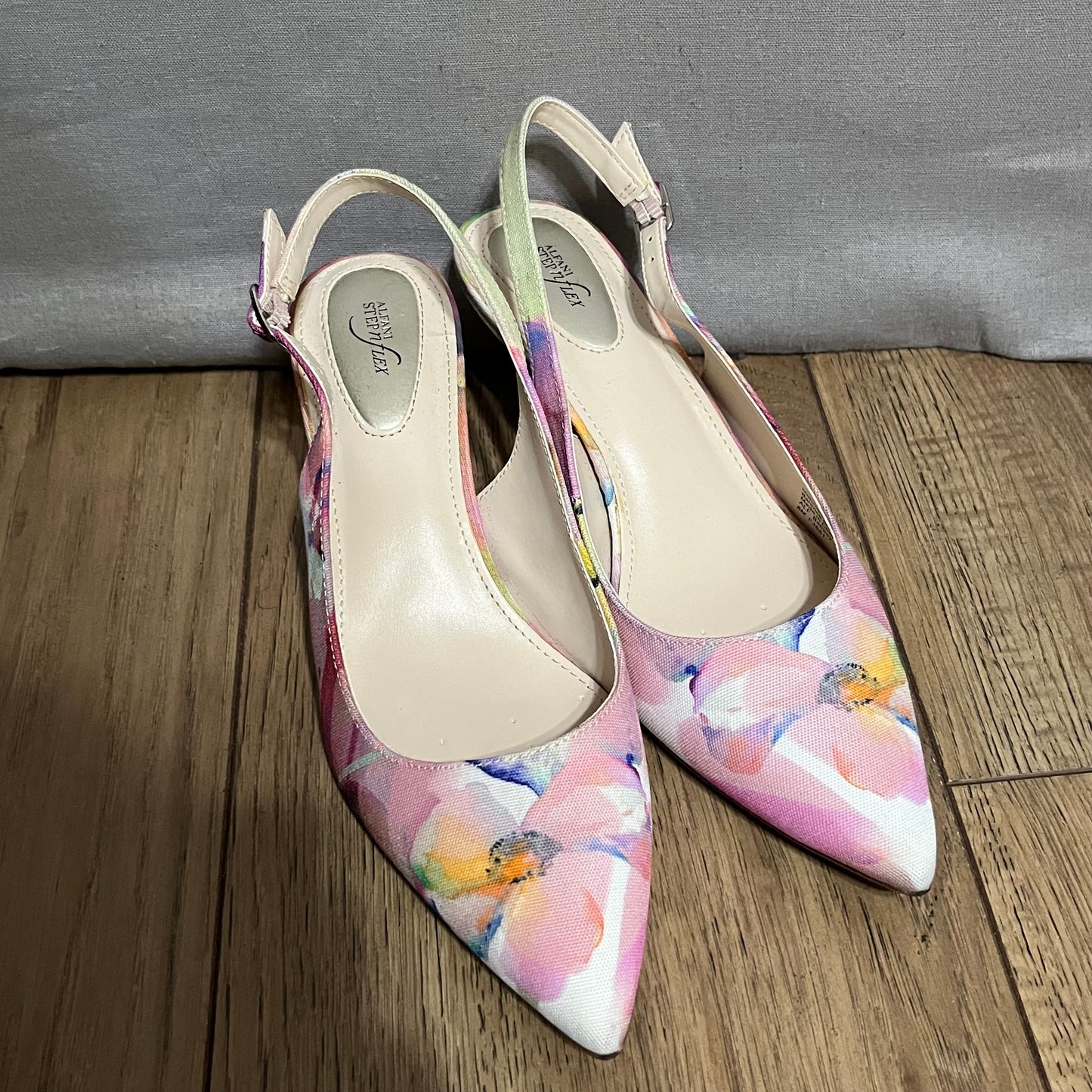 Alfani Pink Floral Sling Back Kitten Heels Sz-8M