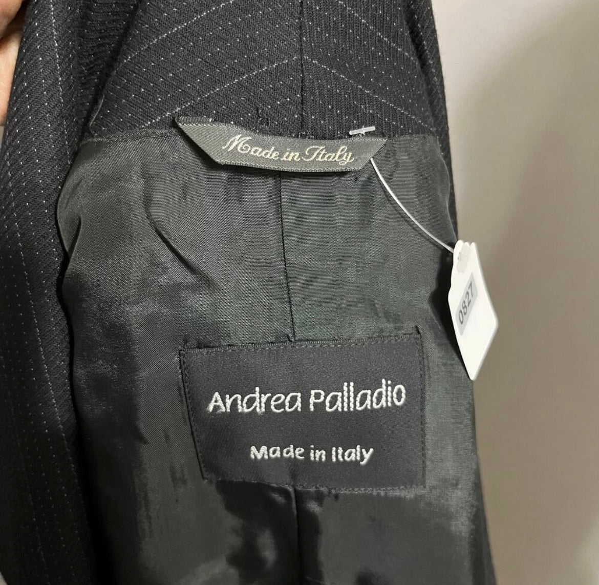 Andrea Palladio Black Striped 100% Wool Italy Made Blazer Sz-10