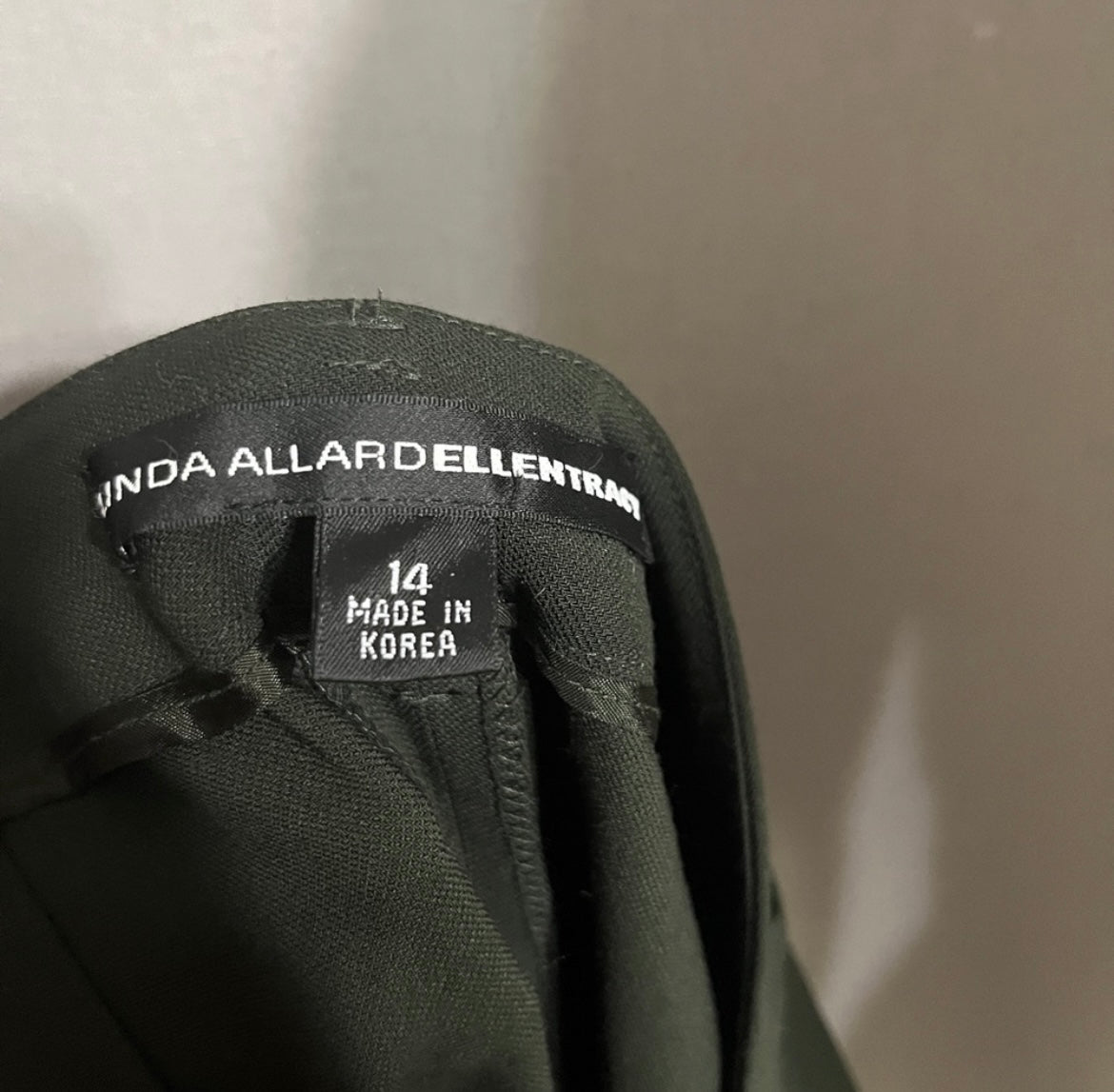 Women's Dark Green 2 pc Matching Pant Suit Sz-14/16