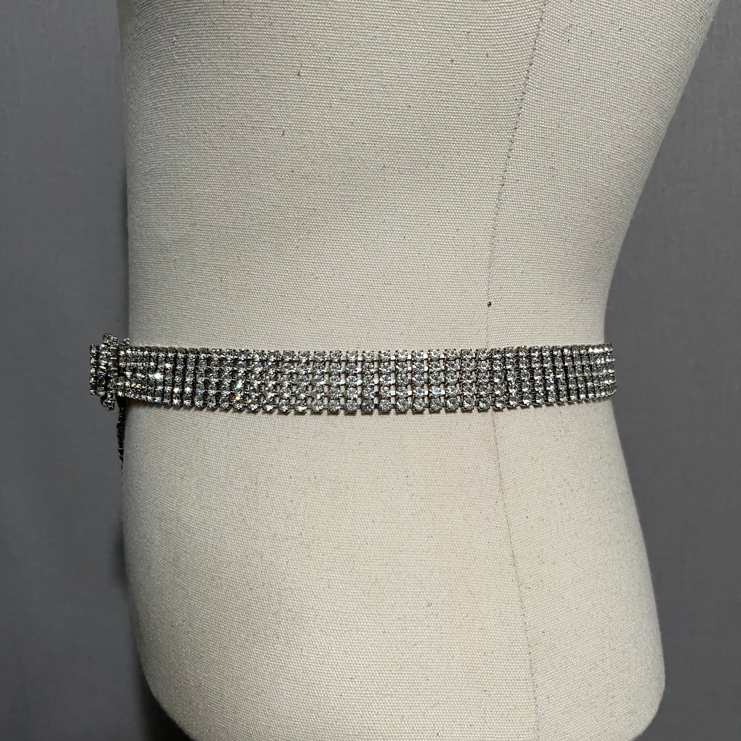 Neiman Marcus Silver Rhinestone Sparkle  Belt Sz-Med/Lg