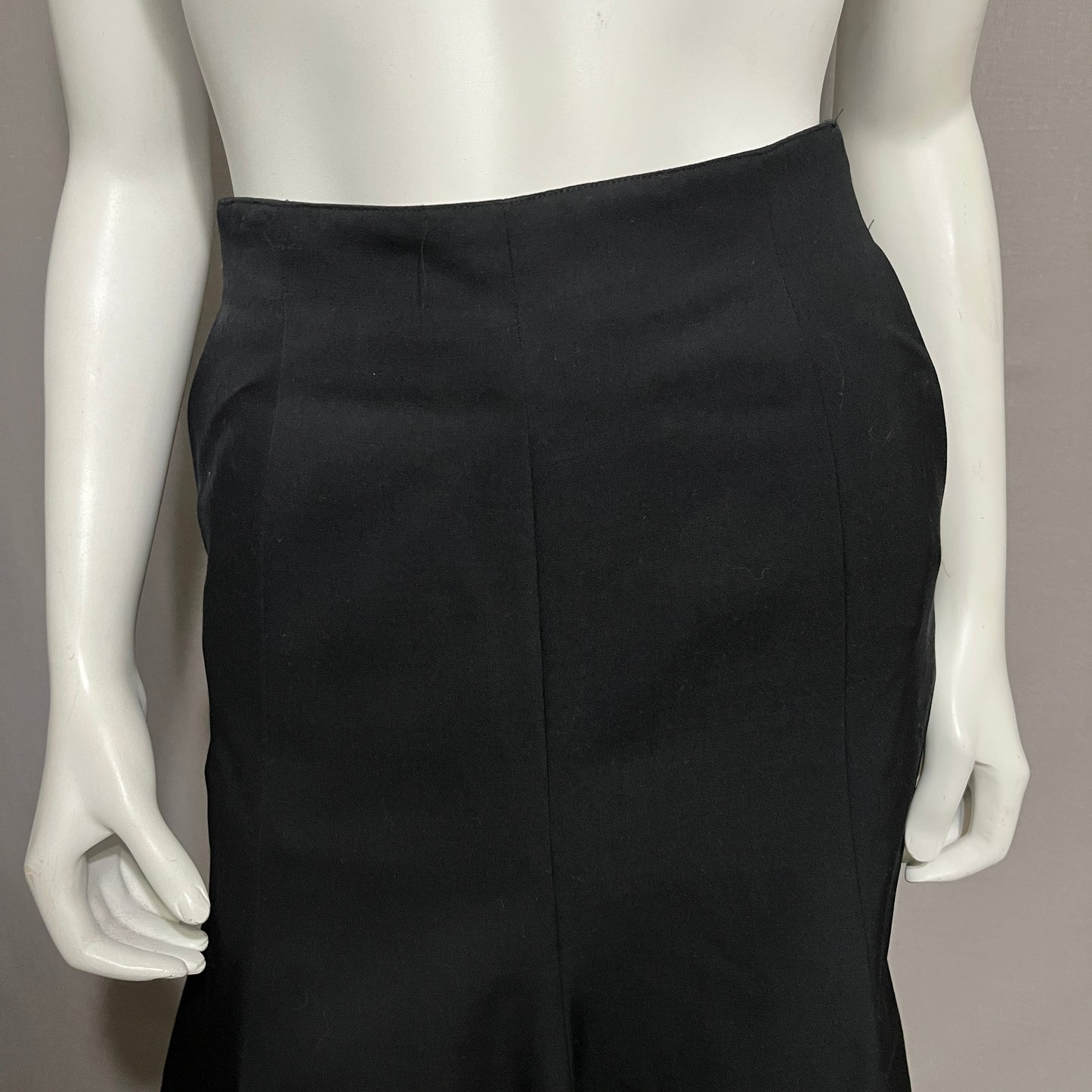 Liz Claiborne Black Wool Trumpet Skirt Sz-6