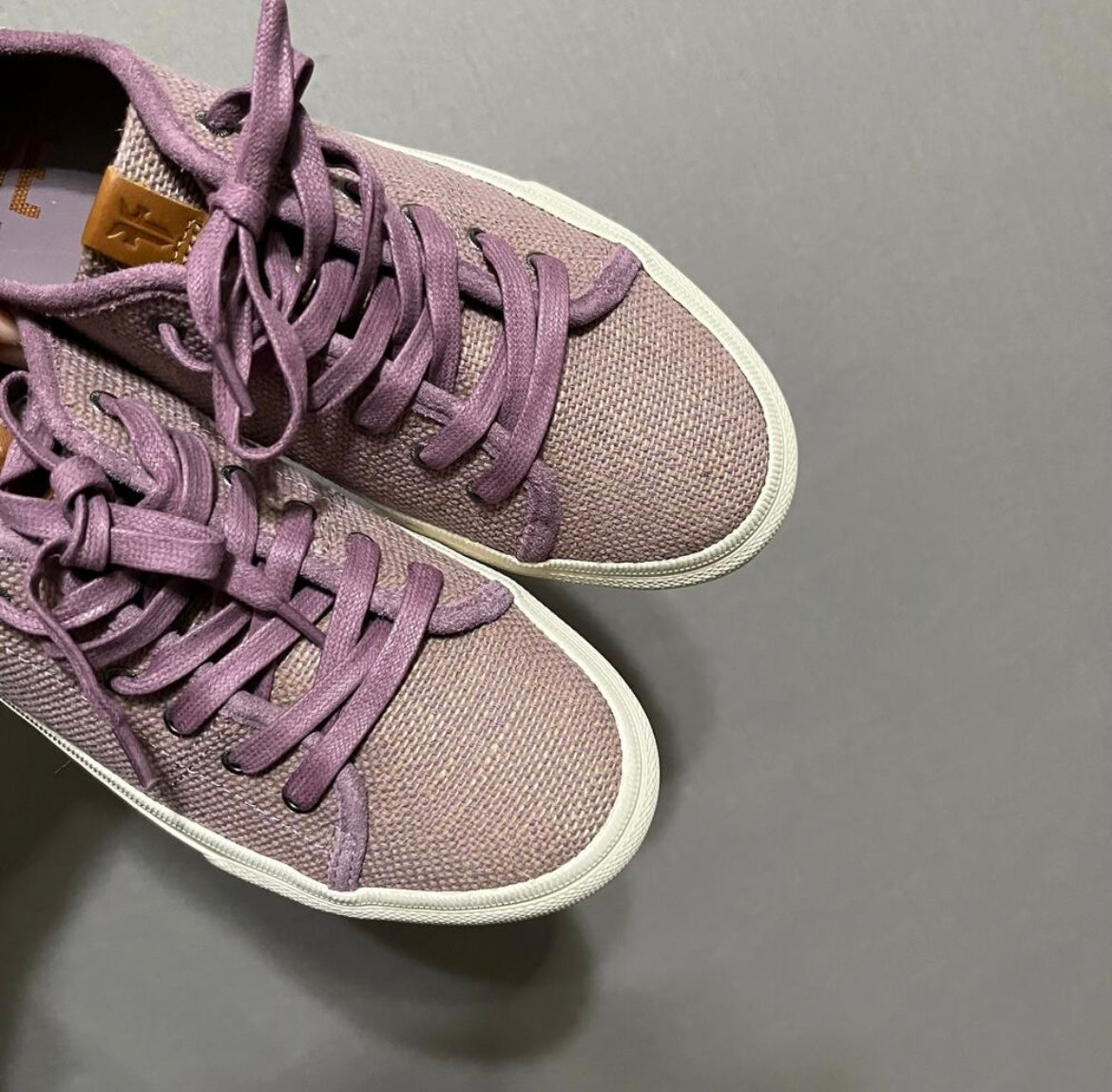 Frye Purple Canvas Lace Up Sneakers Sz-8