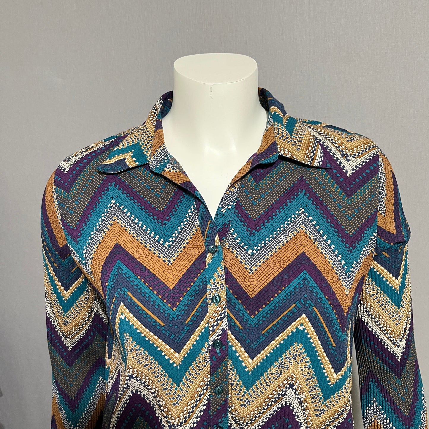 dressbarn Multicolor Chevron Button Down Shirt