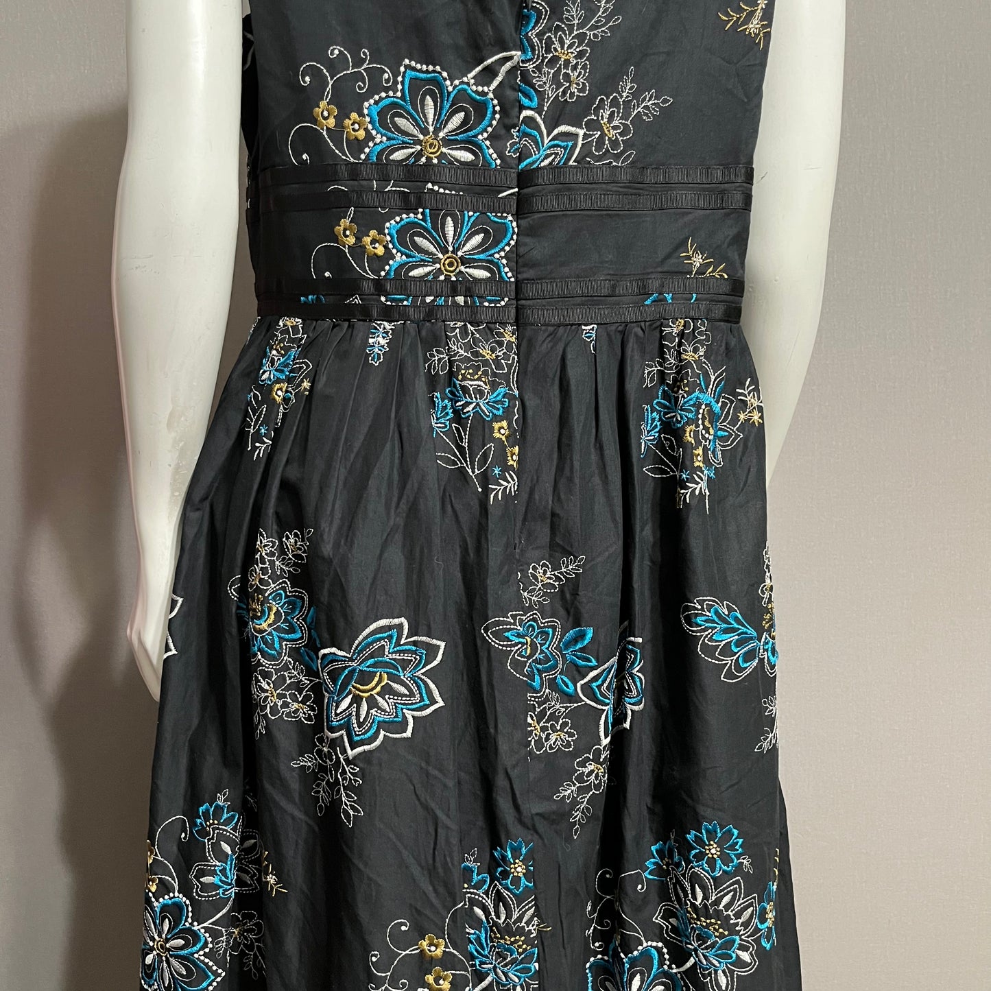 Signature by Robbie Lee Cotton Floral Dress Sz-16