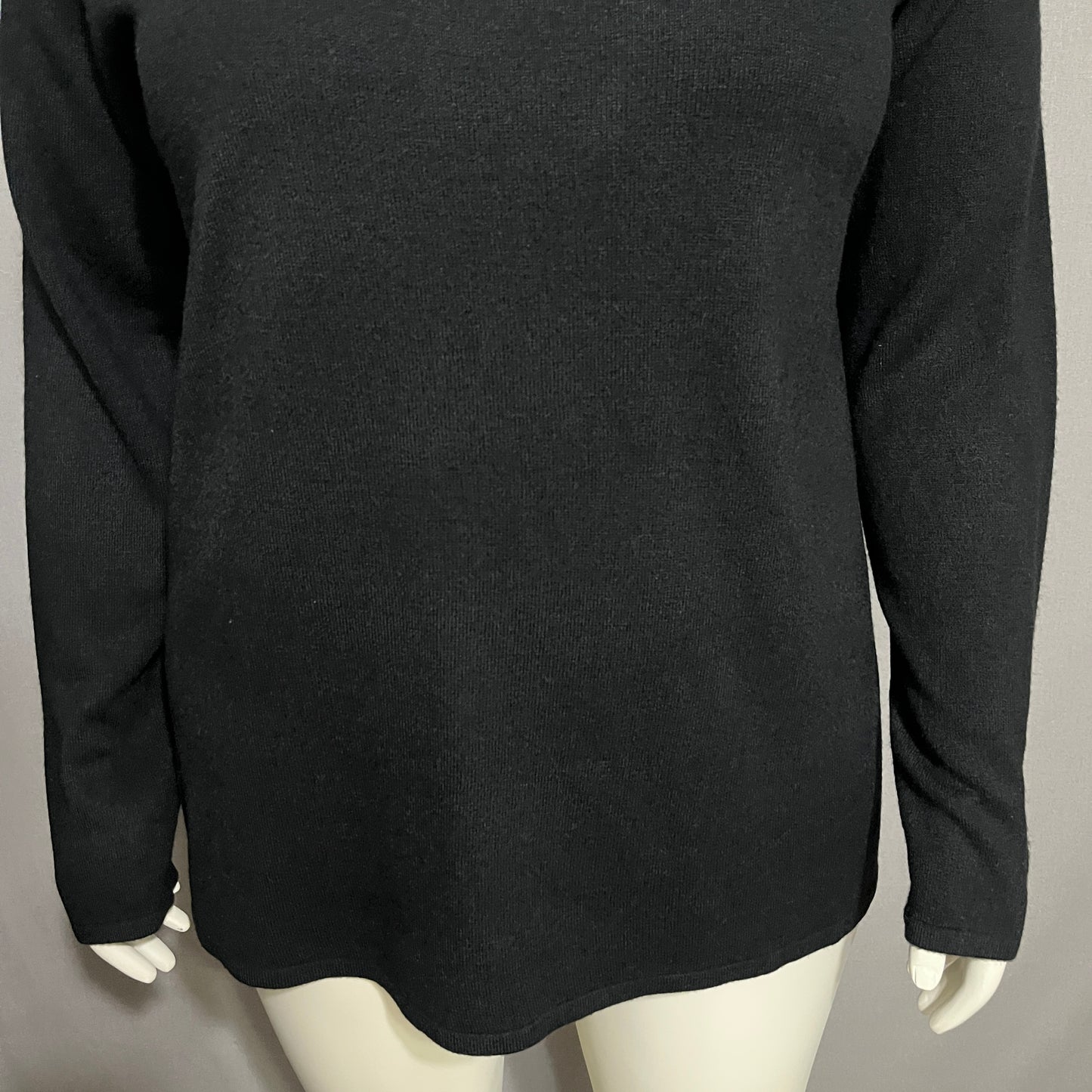 Carol Rose Elegant Black V Neck Acrylic Sweater Sz-2X