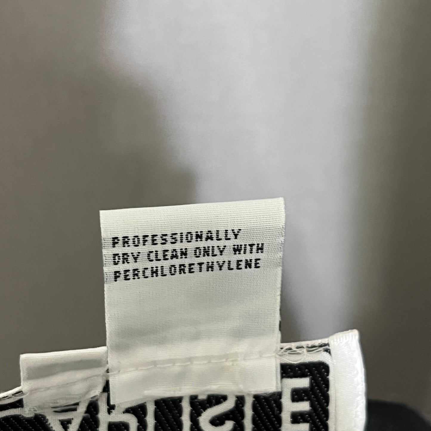 Carlisle Houndstooth Pencil Knee Length Wool Skirt Sz-6