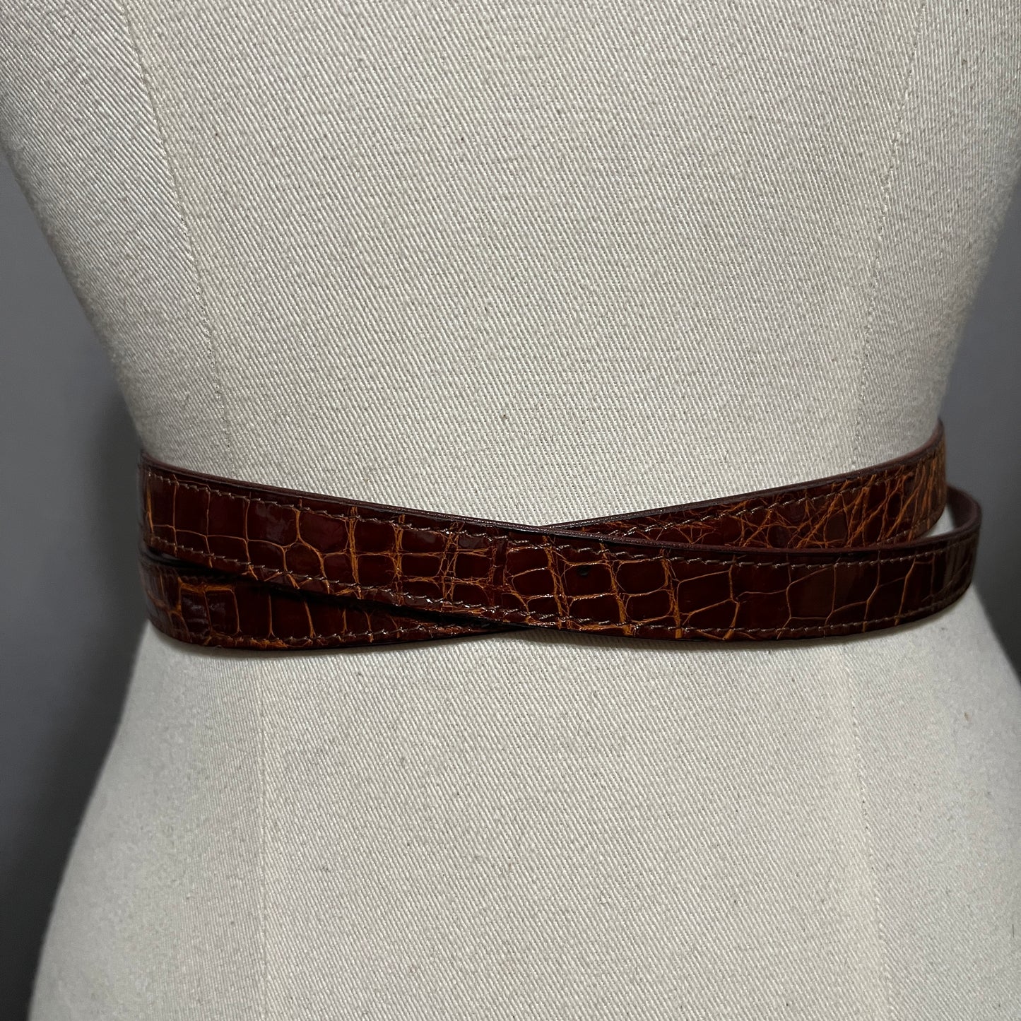 Genuine Patent Animal Skin Skin Double Wrap Belt!