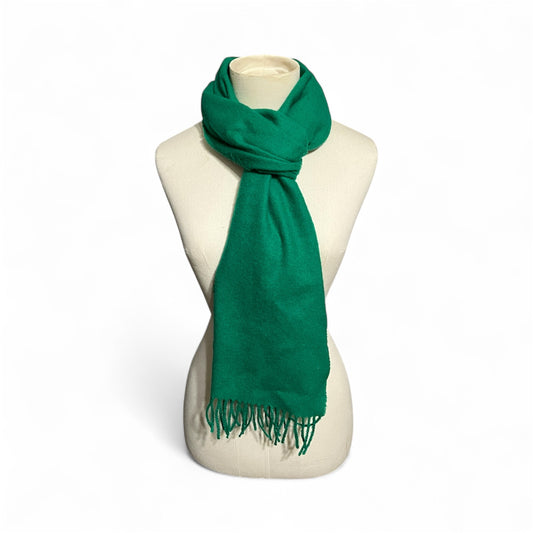 VTG Neiman Marcus 100% Lambswool Kelly Green Fringe Scarf