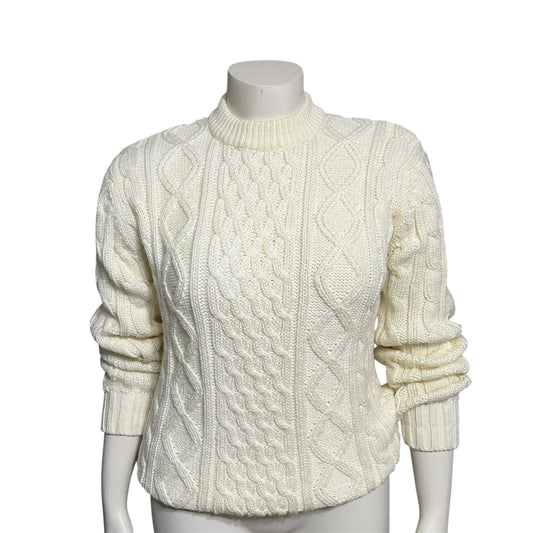 Chic Cable Knit Sweater in Cream