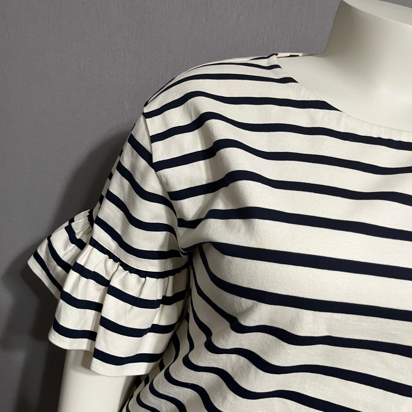Cream & Navy Striped 100% Cotton Flare Sleeve Top Sz-XL
