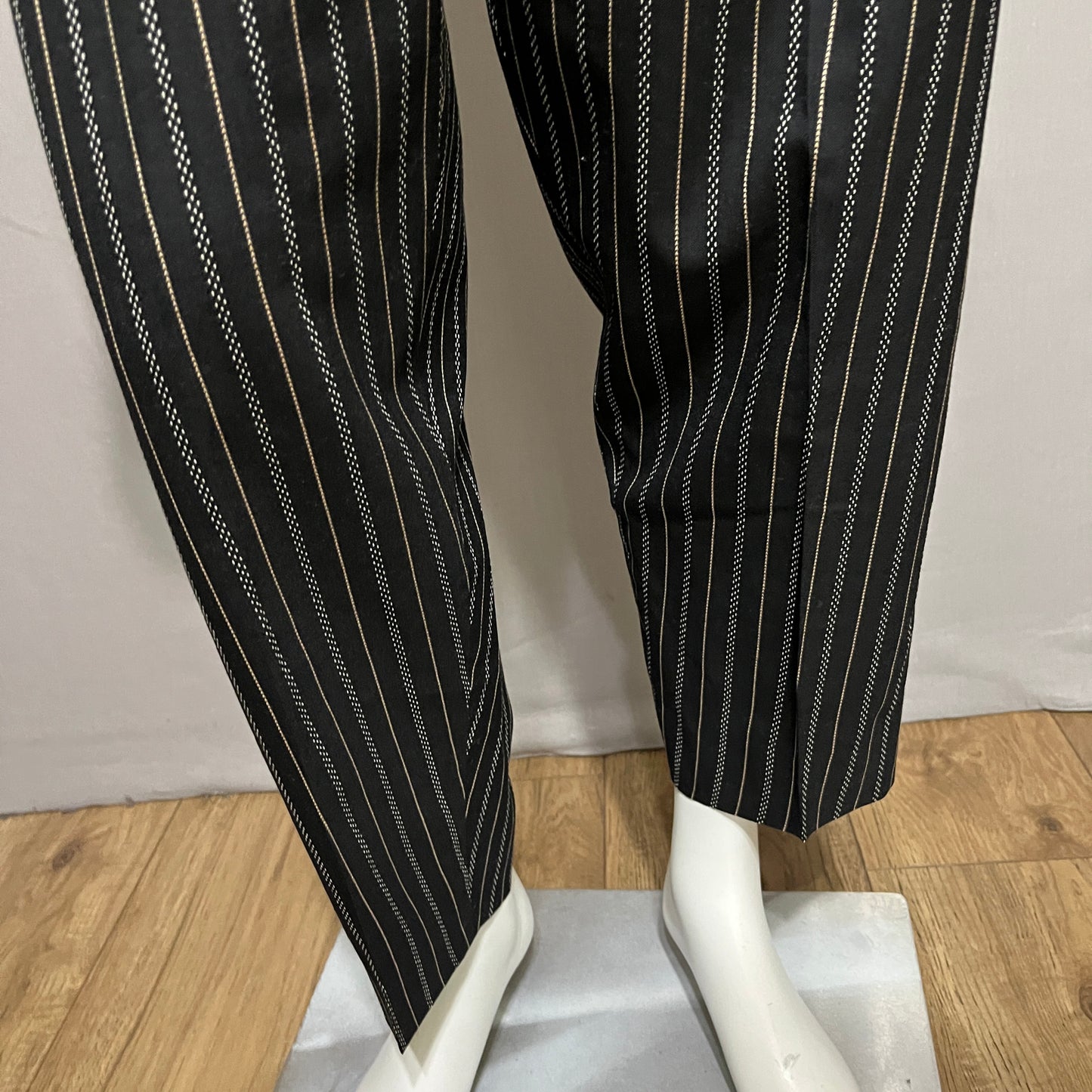 Culture Shock Striped Pleated Dress Pants Sz-6/8