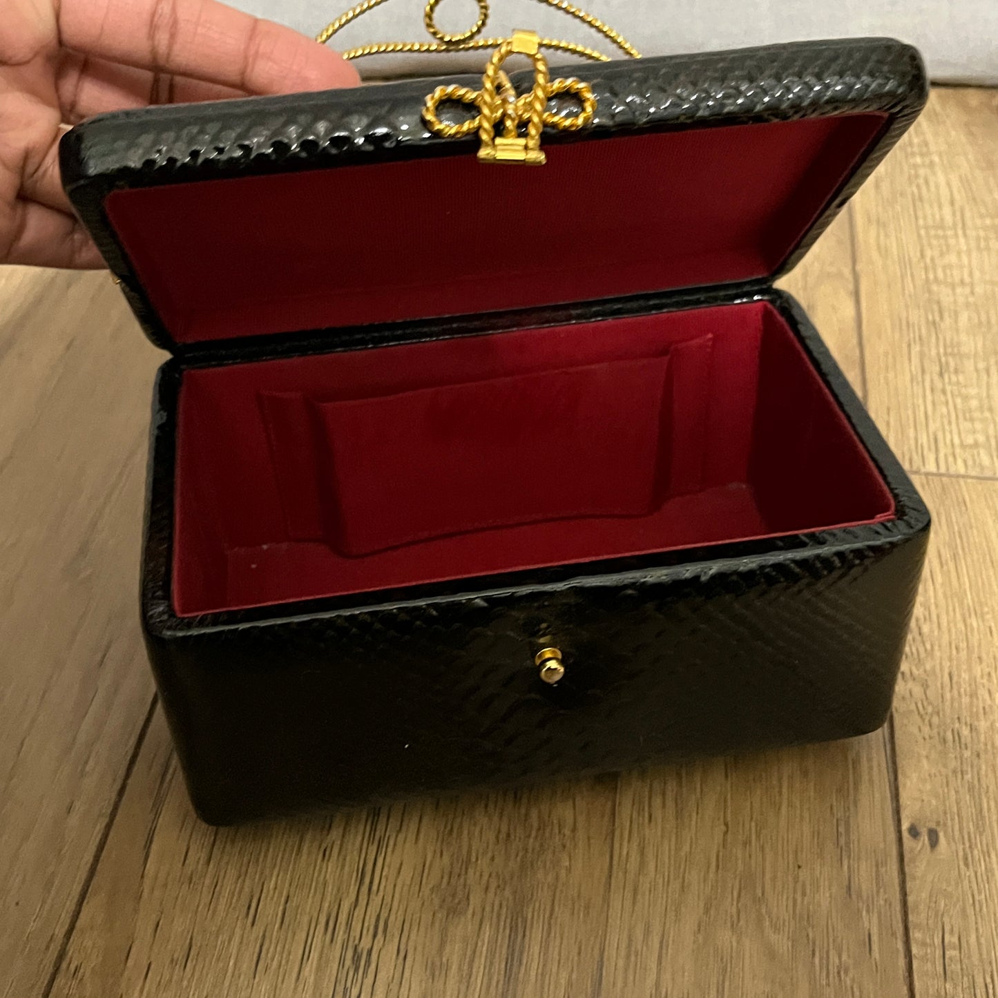 Chocolate Textured Box Bag