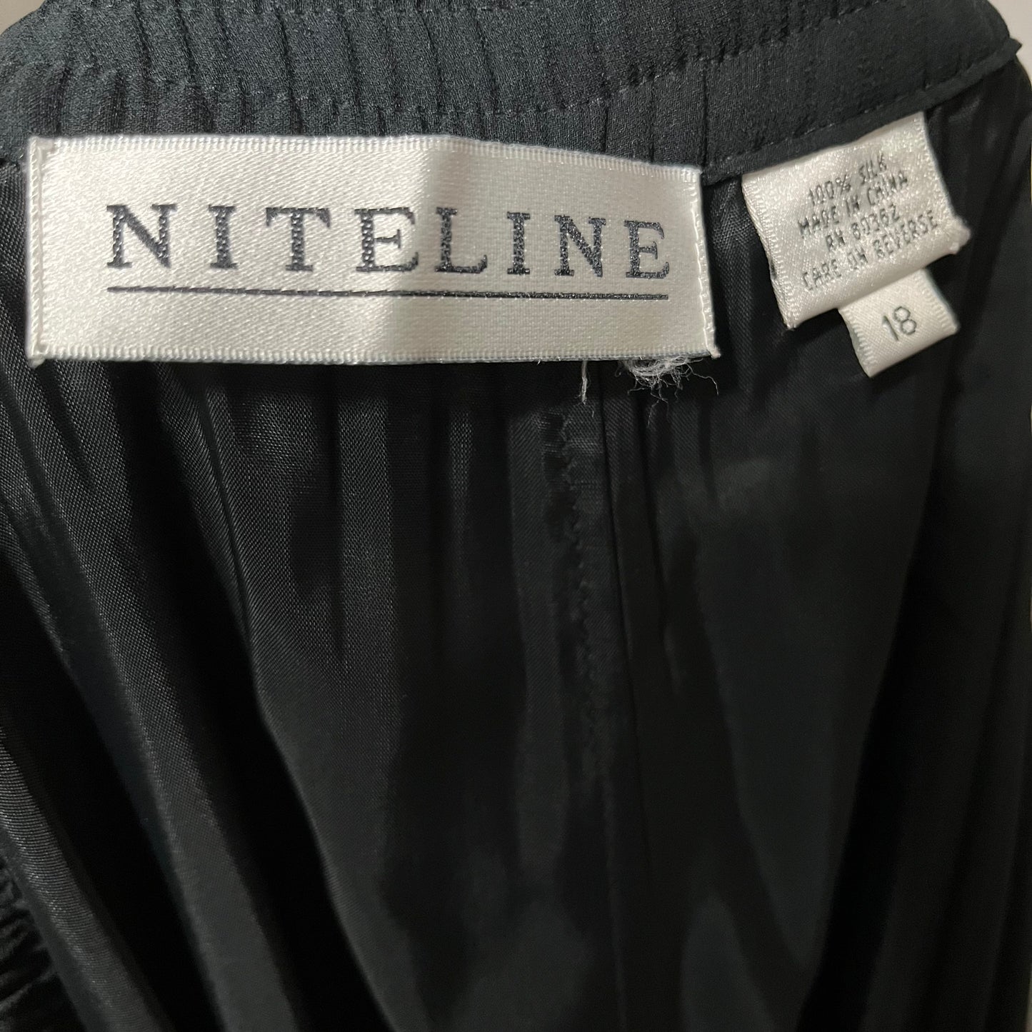 Niteline Black Silk Wide Leg Flowy Pants Sz-18