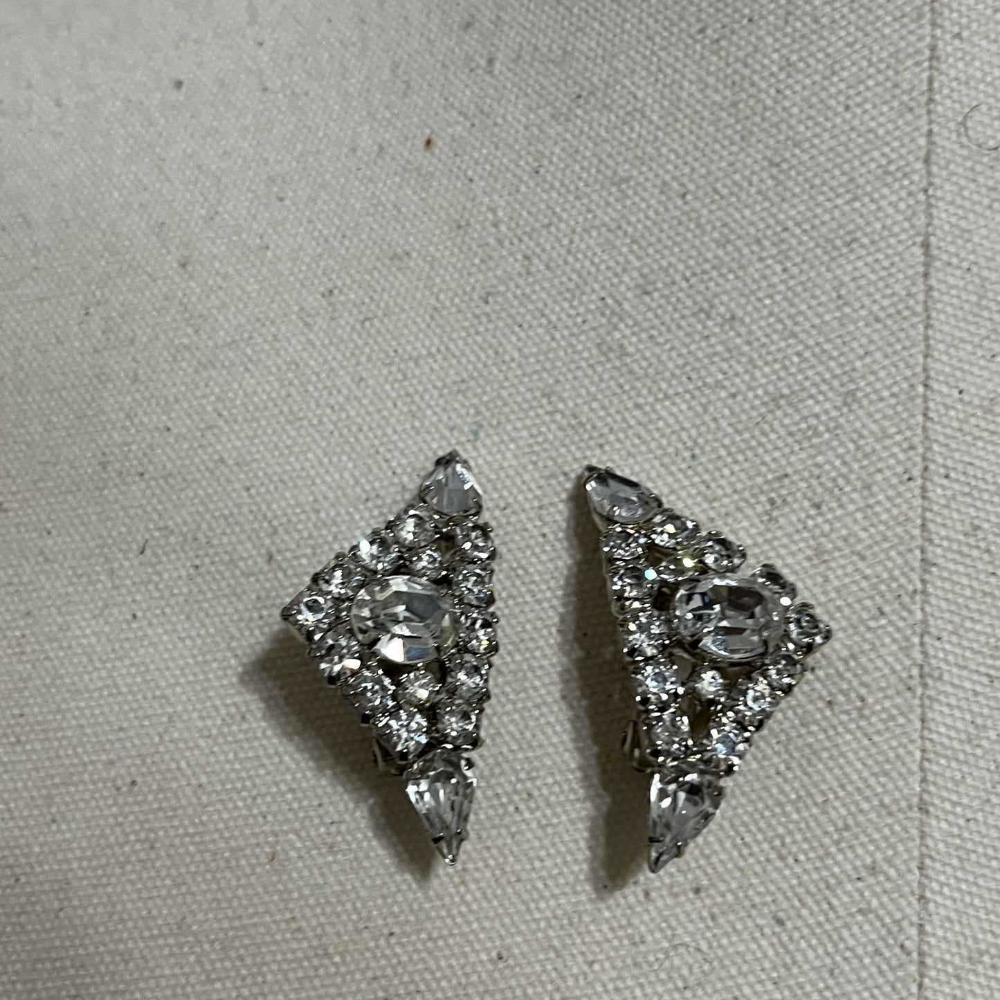 Rhinestones Triangle Earrings