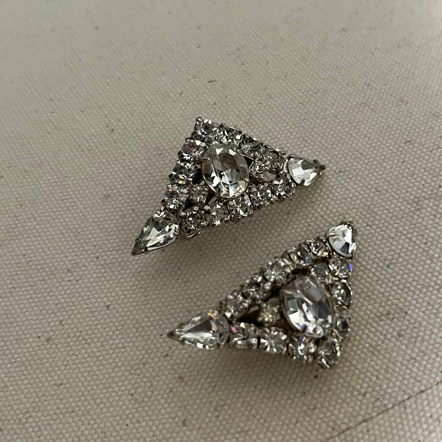 Rhinestones Triangle Earrings