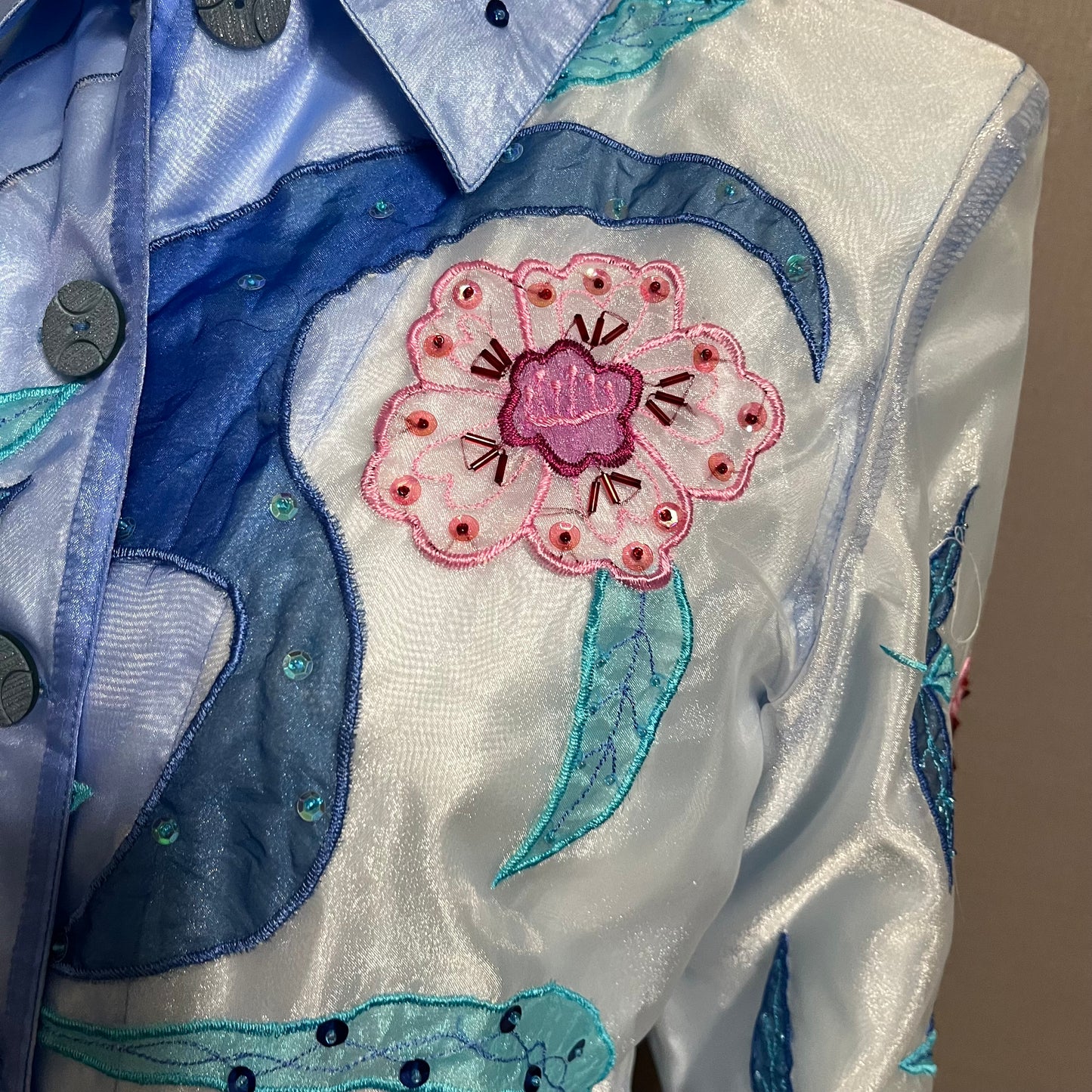 Bala Bala Light Blue Embroidered Floral Lightweight Jacket Sz-Large