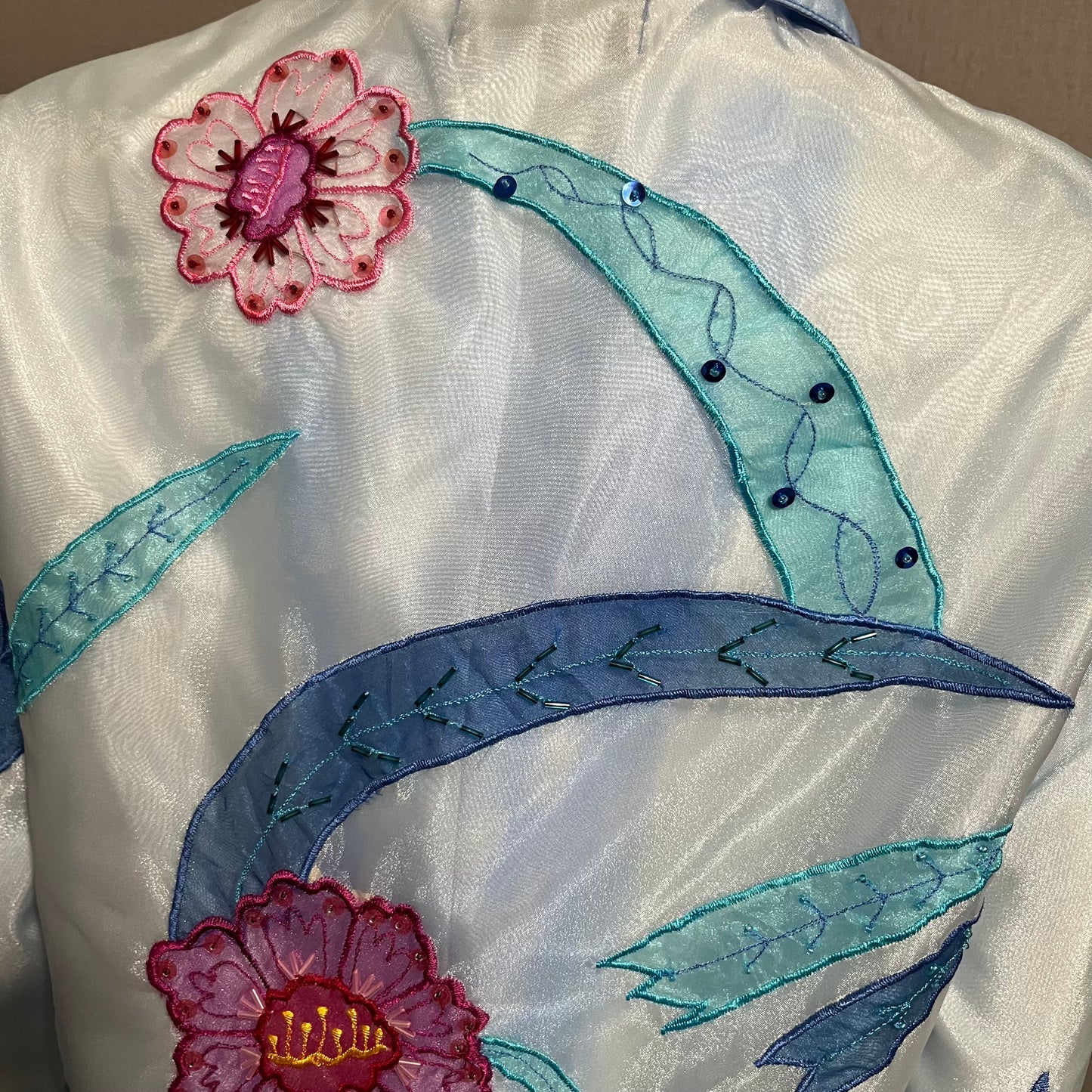 Bala Bala Light Blue Embroidered Floral Lightweight Jacket Sz-Large