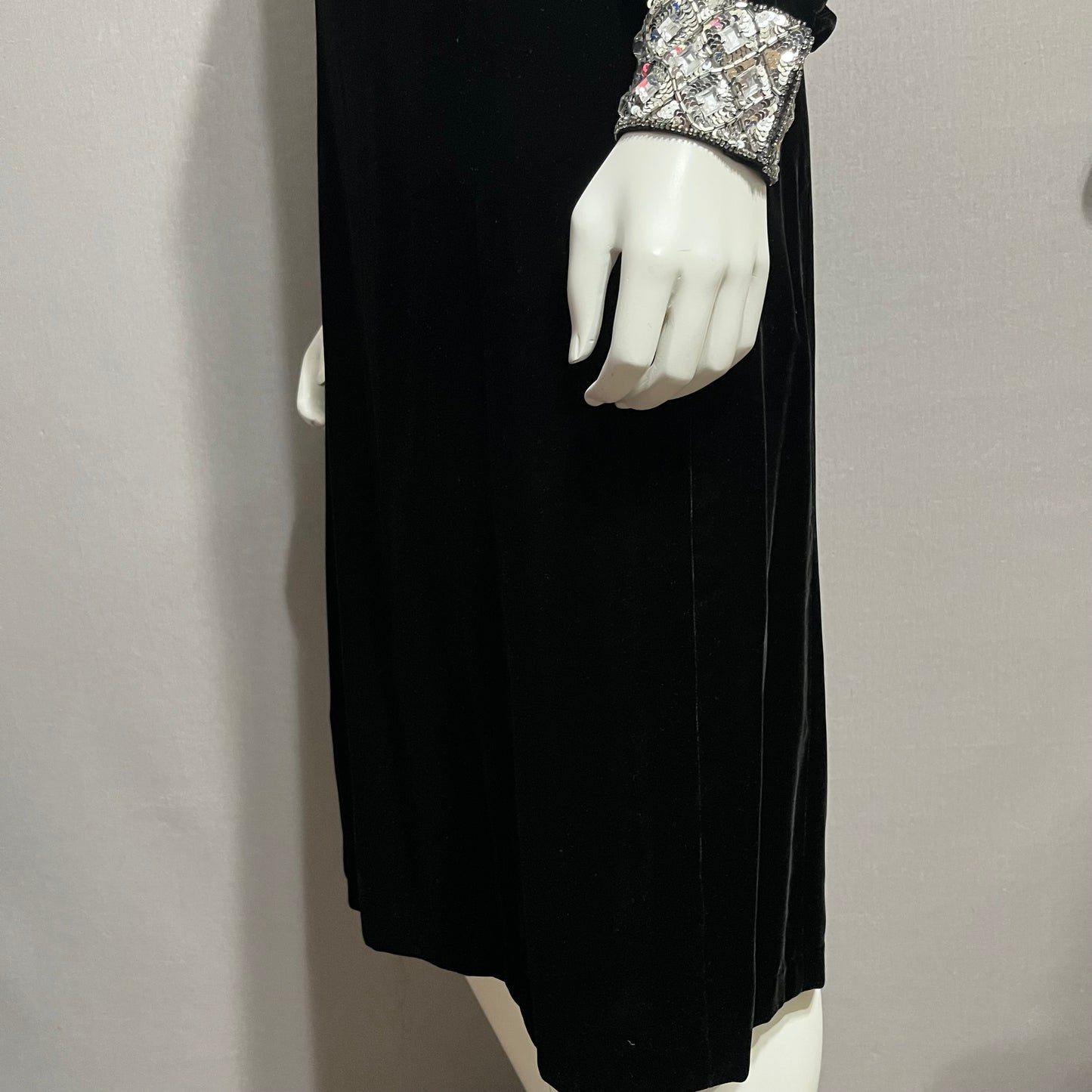 Vintage Argenti Notte Black Velvet Sequin Beaded Dress Sz-10