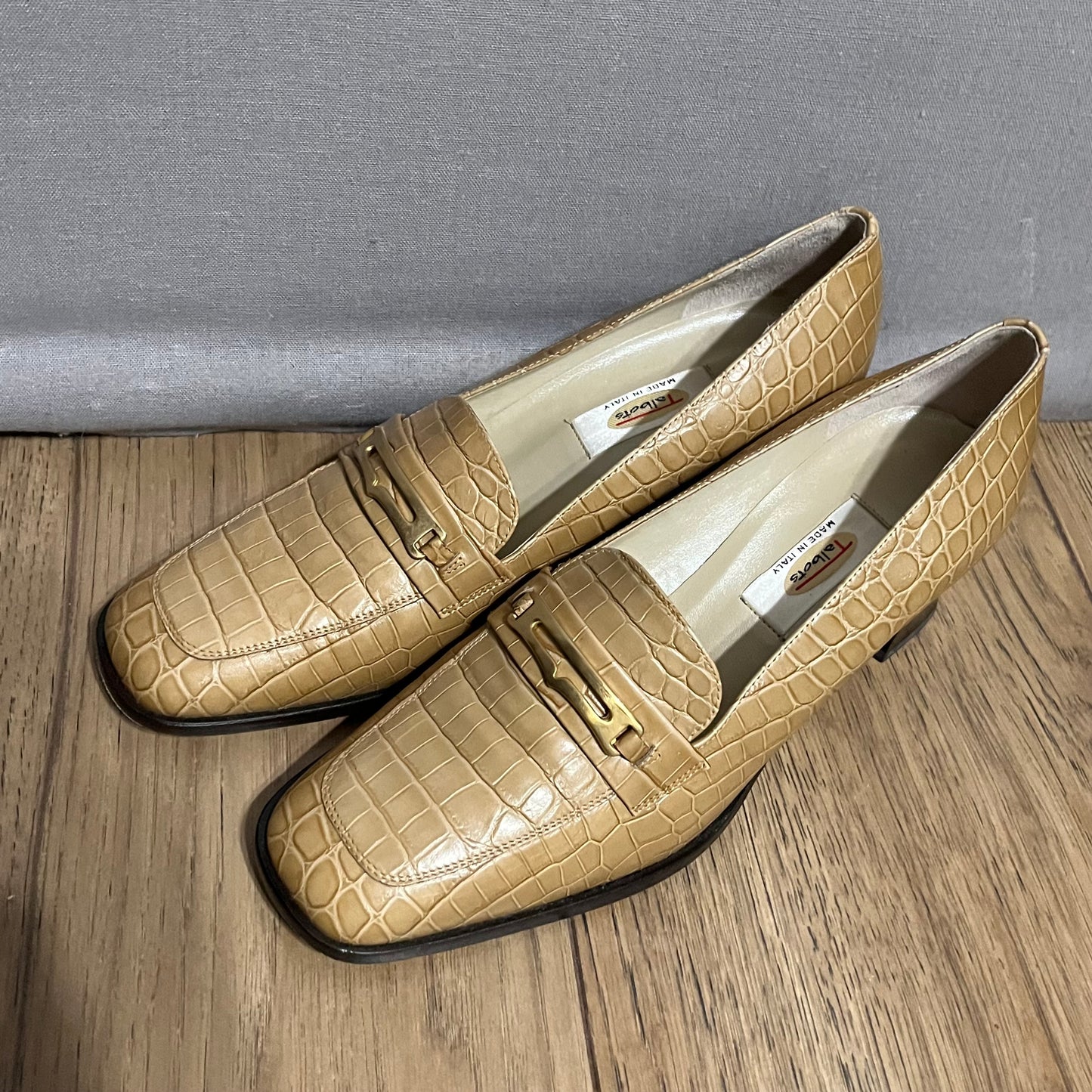 Talbots Tan Leather Textured Loafers Sz-8 1/2