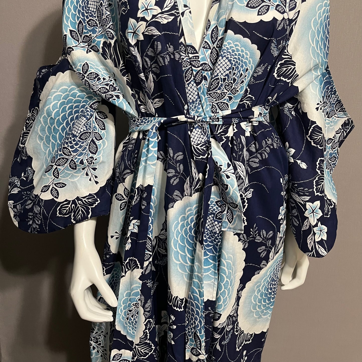 Blue White Large Floral Cotton Kimono Sz-XL