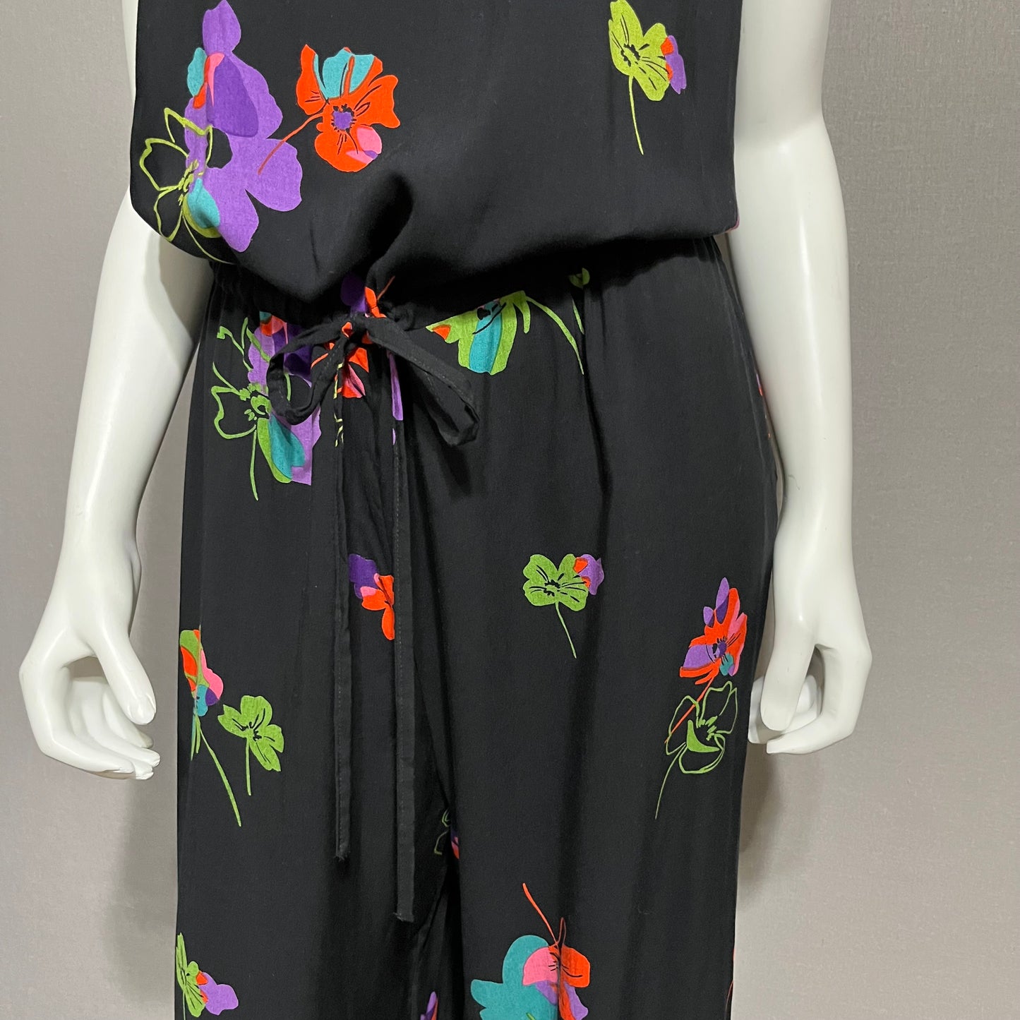 Angels Ribbons Black Floral Print Jumpsuit Sz-12